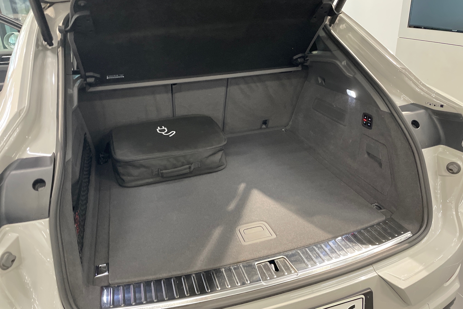 Porsche Cayenne vaihtoauto