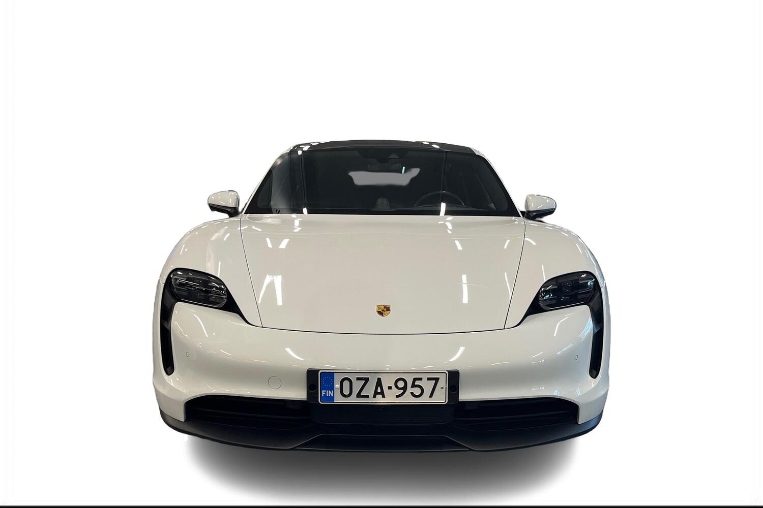 Porsche Taycan vaihtoauto