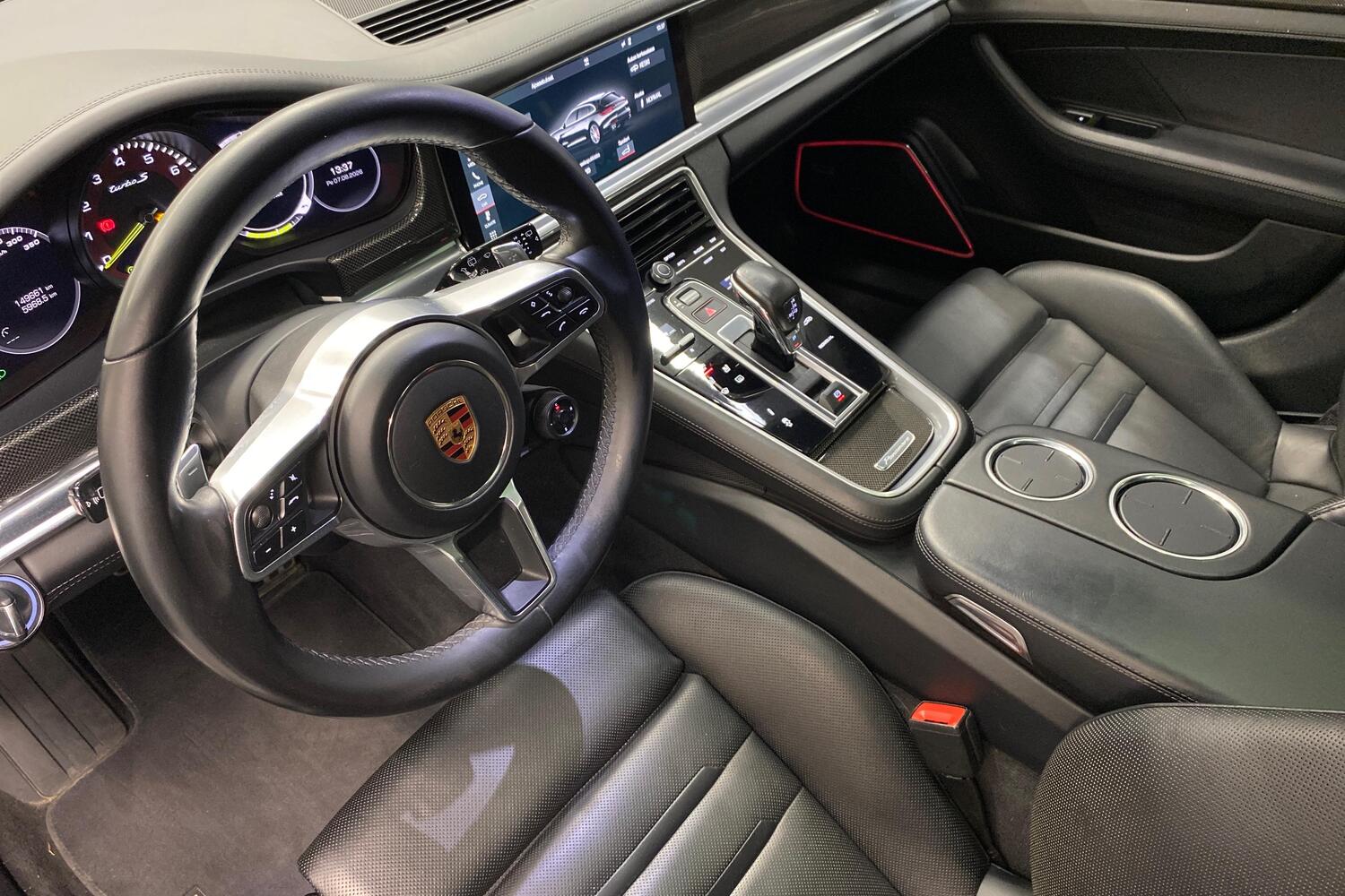 Porsche Panamera vaihtoauto
