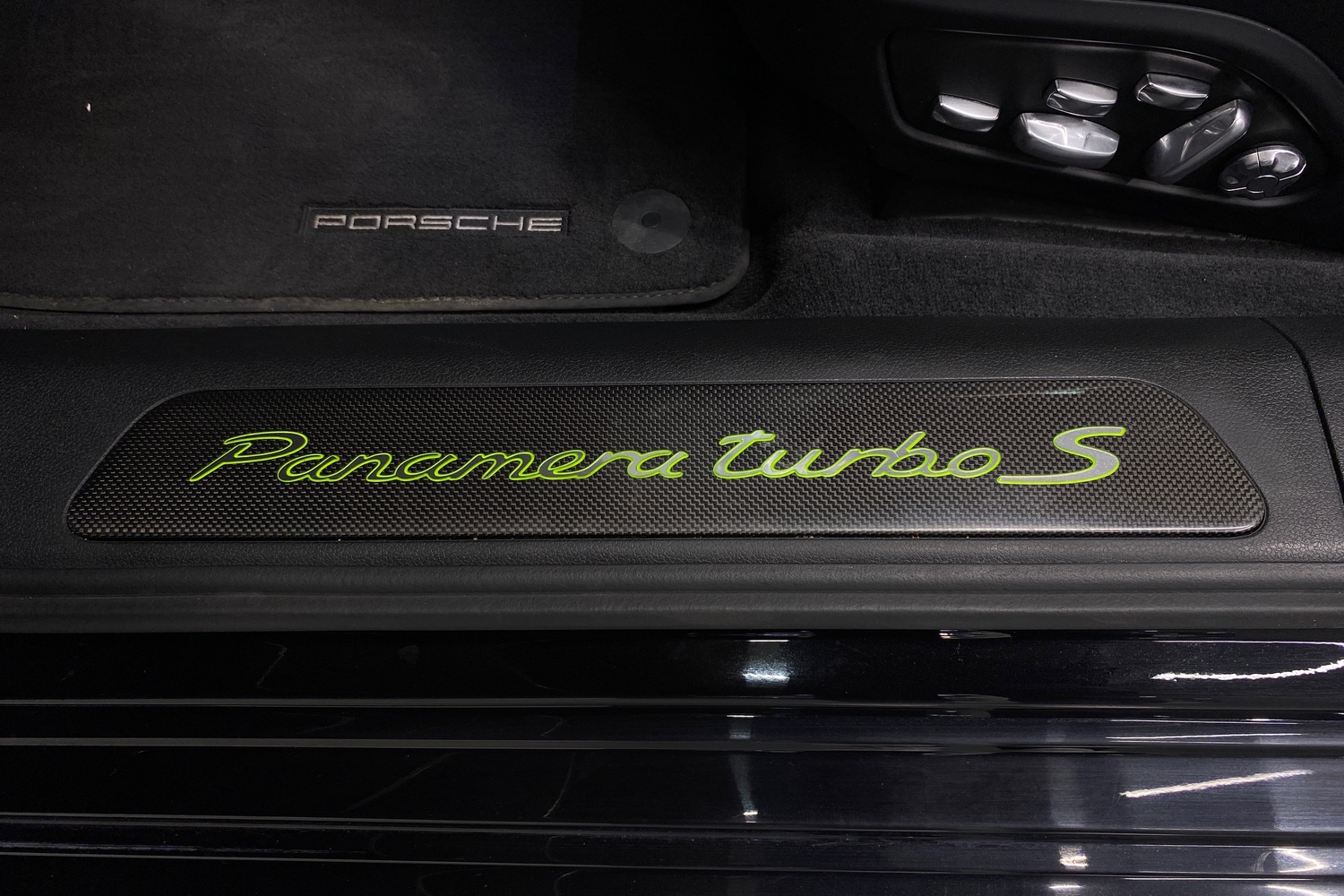 Porsche Panamera vaihtoauto