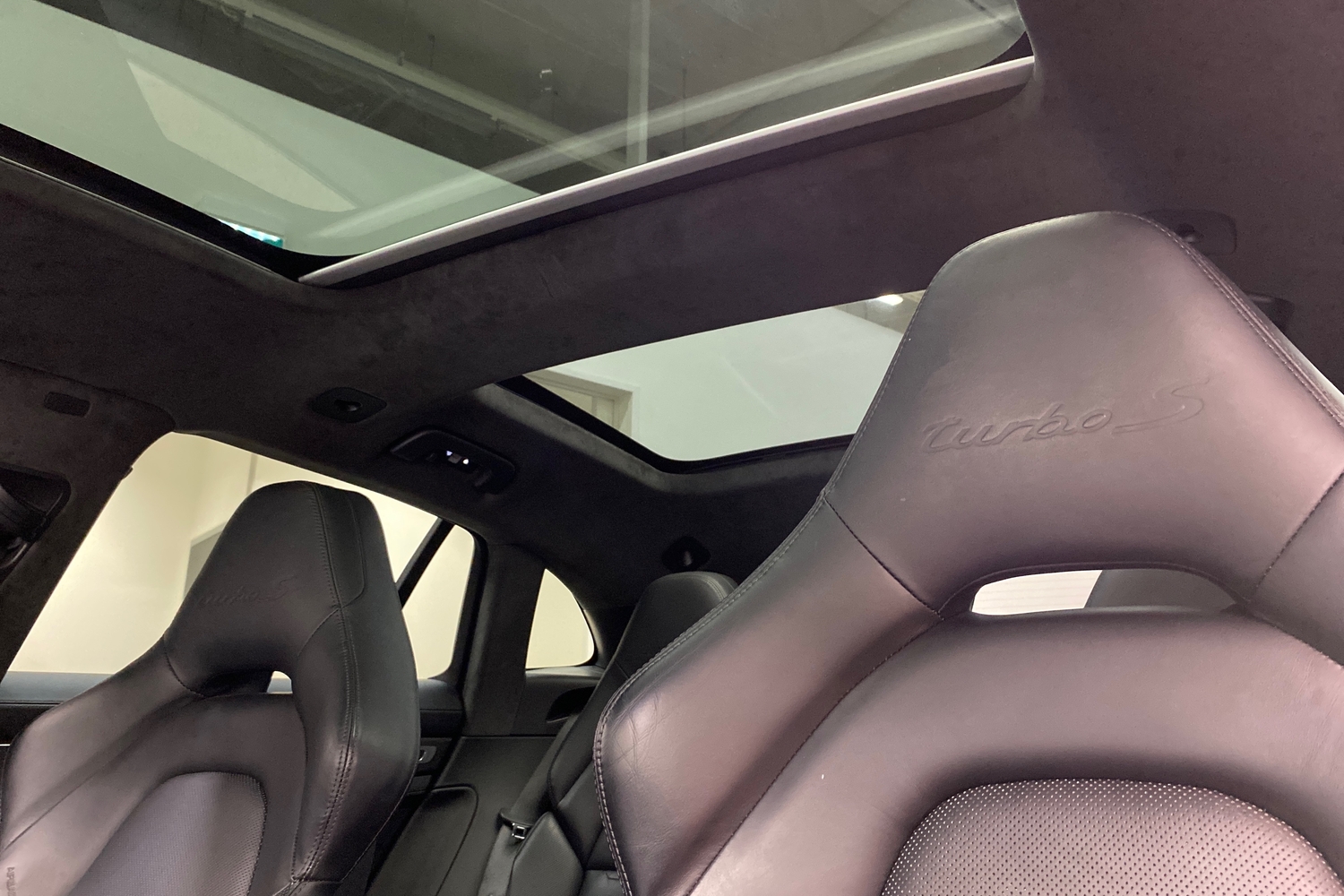 Porsche Panamera vaihtoauto