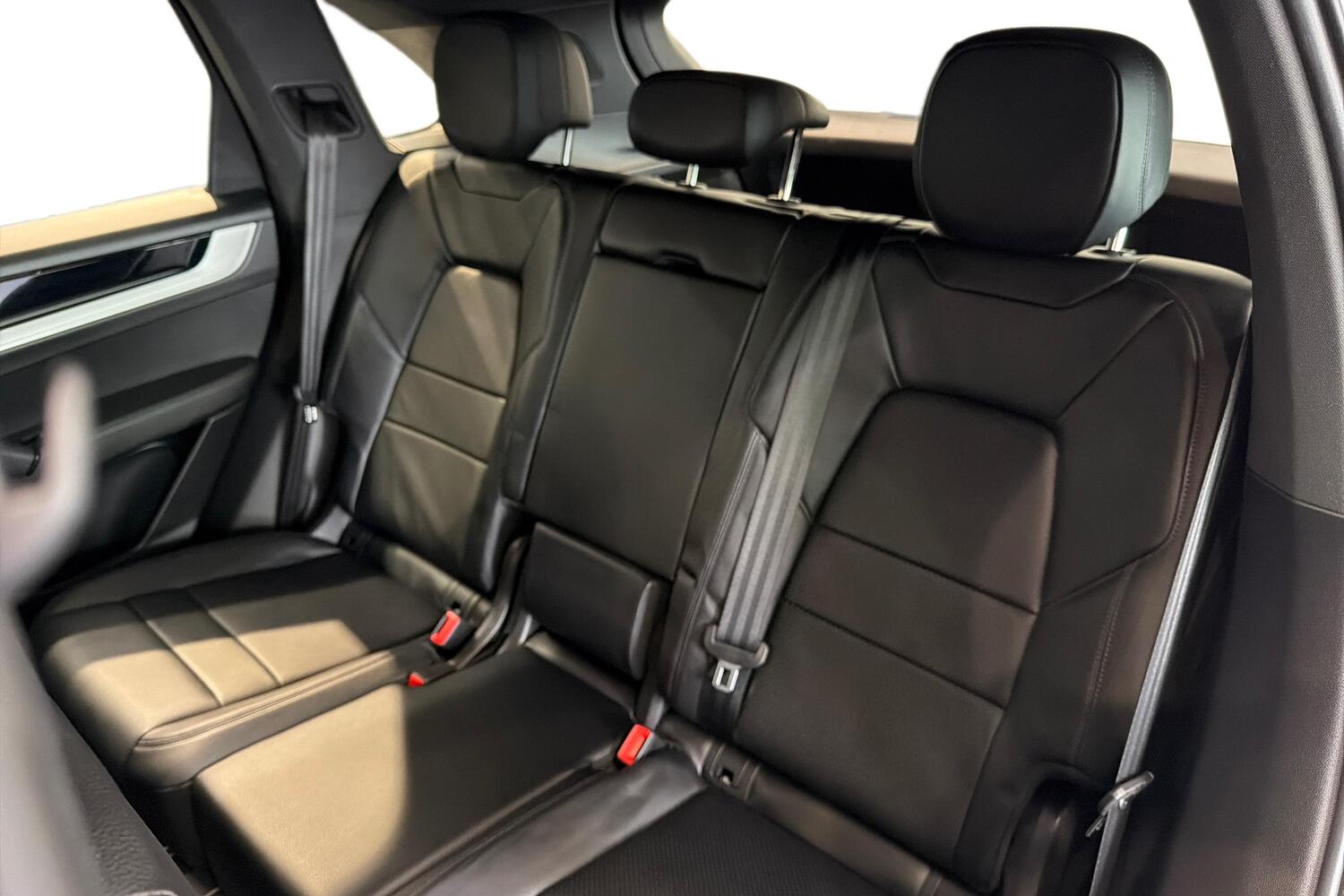 Porsche Cayenne vaihtoauto