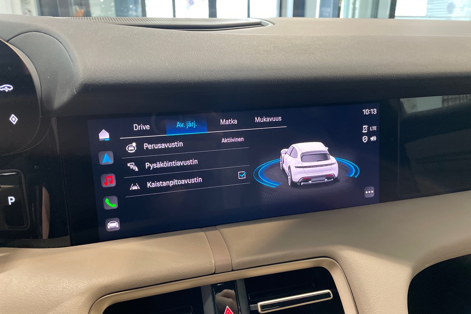 Porsche Taycan vaihtoauto