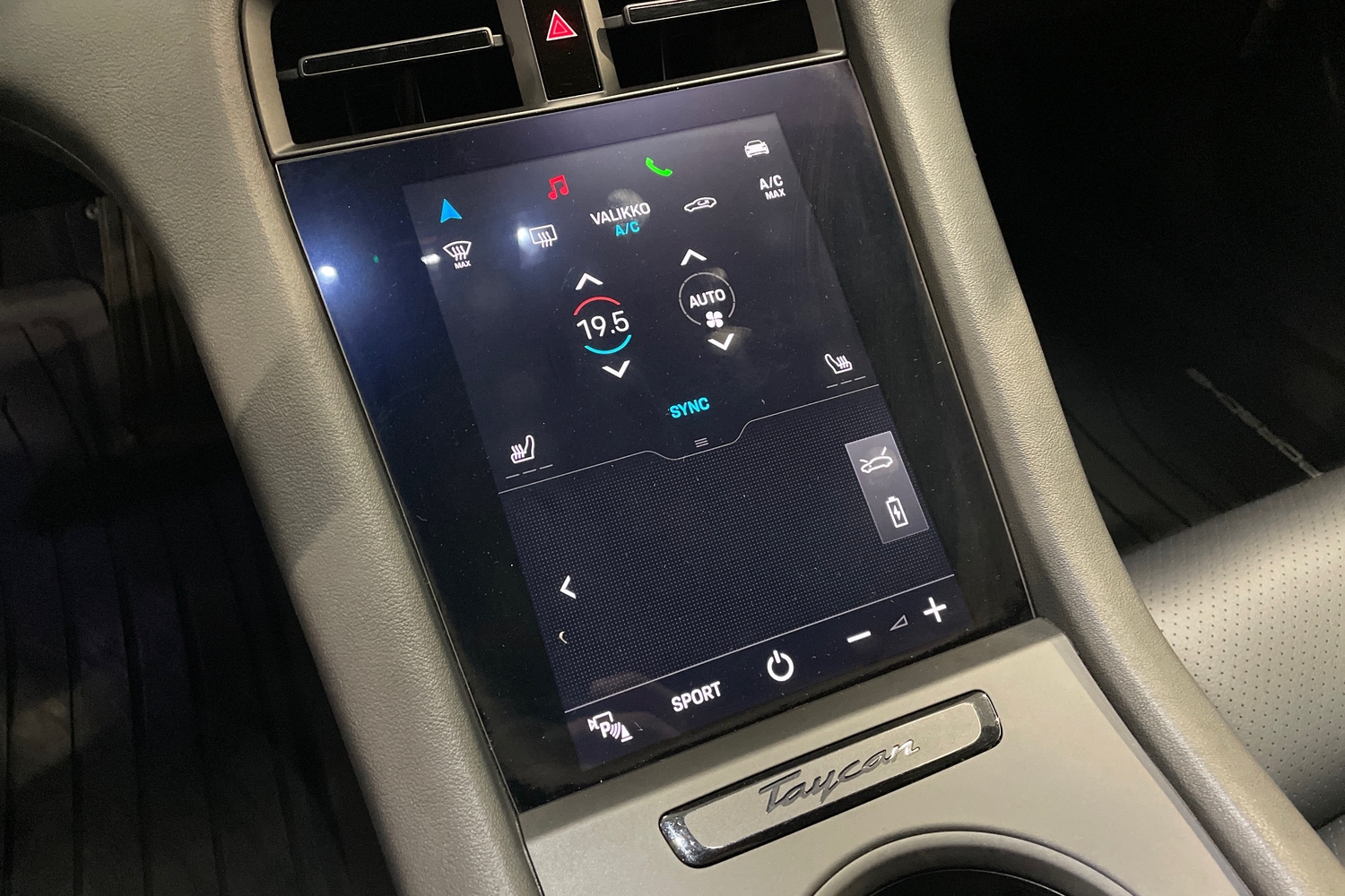 Porsche Taycan vaihtoauto