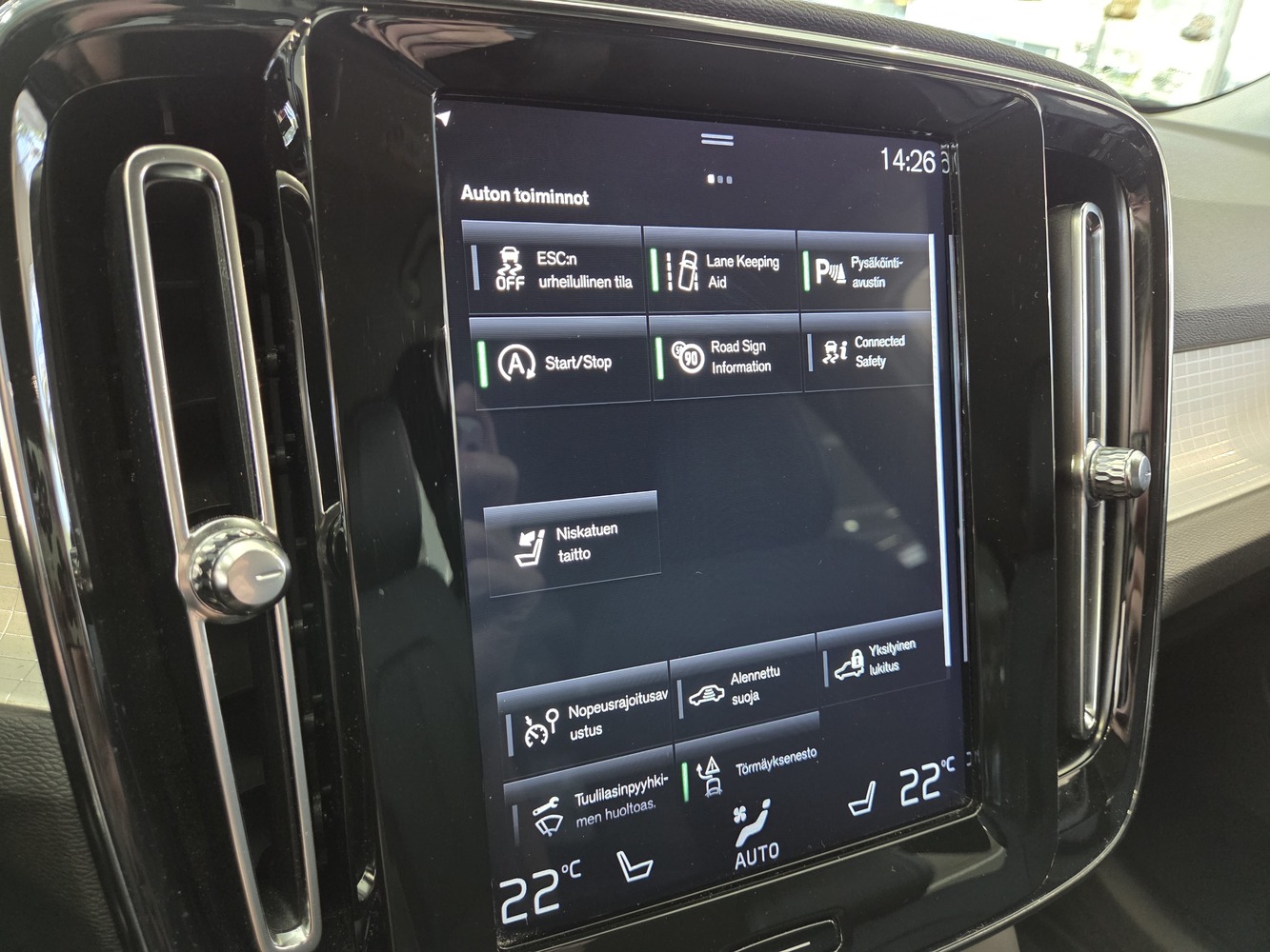 Volvo XC40 vaihtoauto