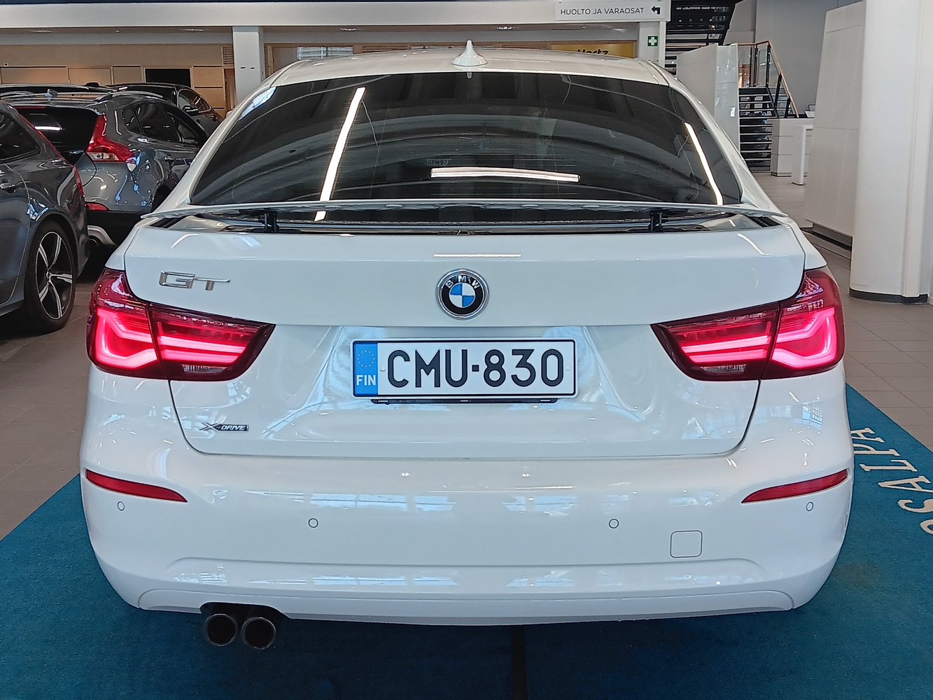 BMW 320 vaihtoauto