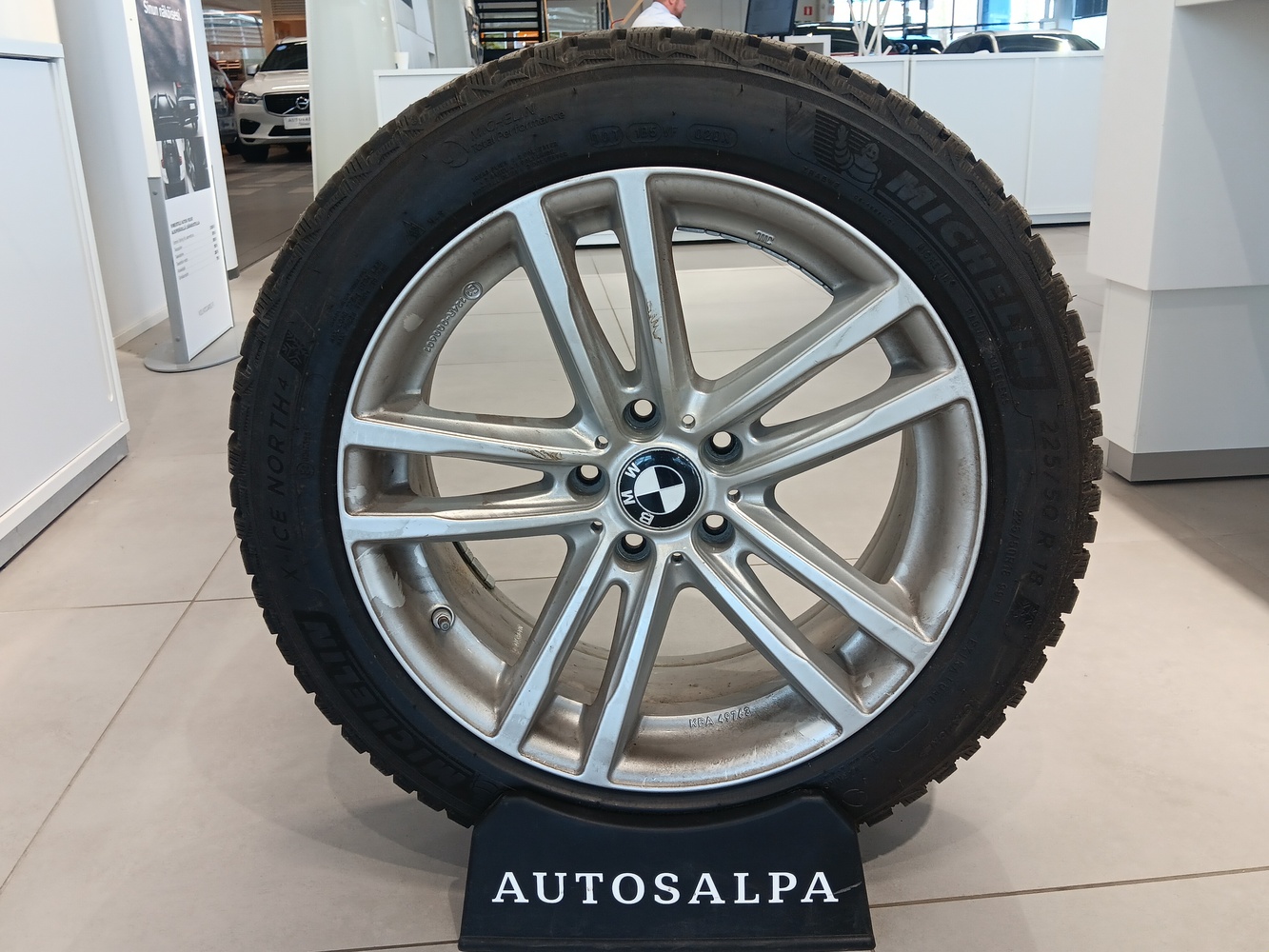 BMW 320 vaihtoauto