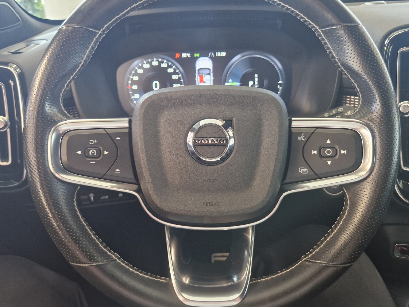 Volvo XC40 vaihtoauto