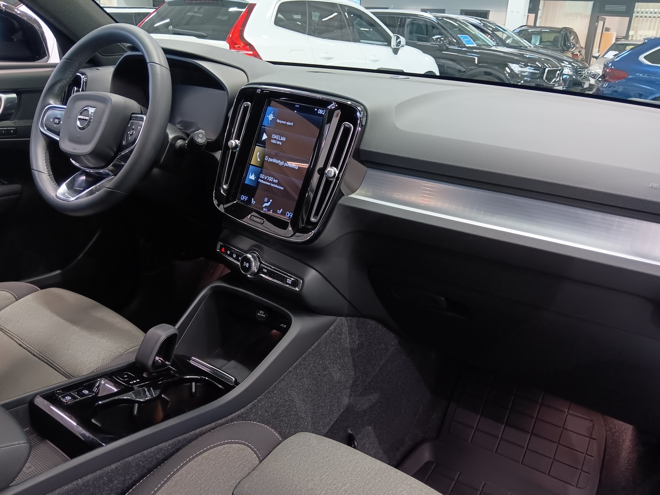 Volvo XC40 vaihtoauto
