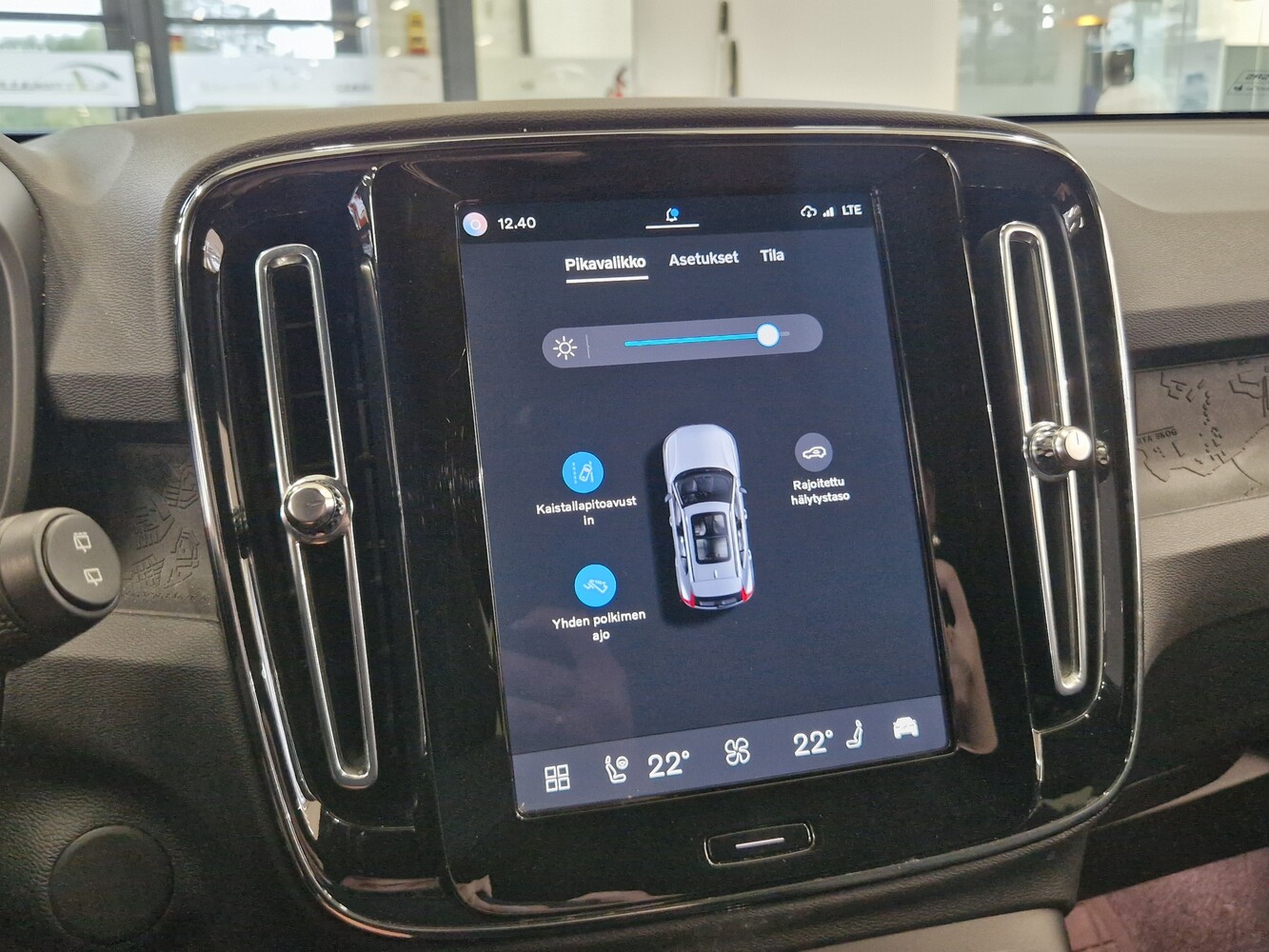 Volvo XC40 vaihtoauto