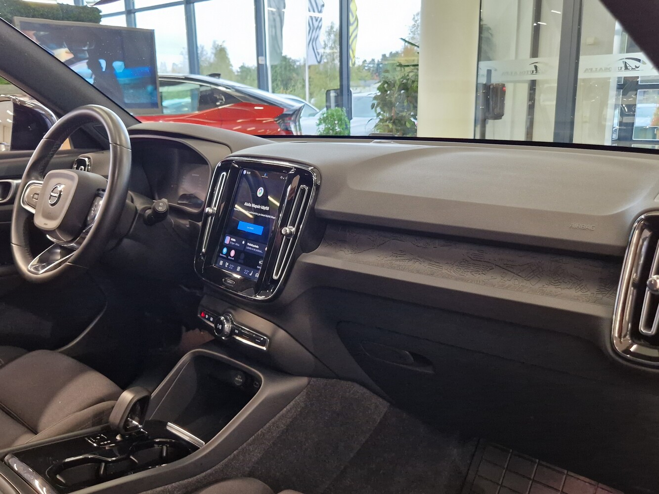 Volvo XC40 vaihtoauto
