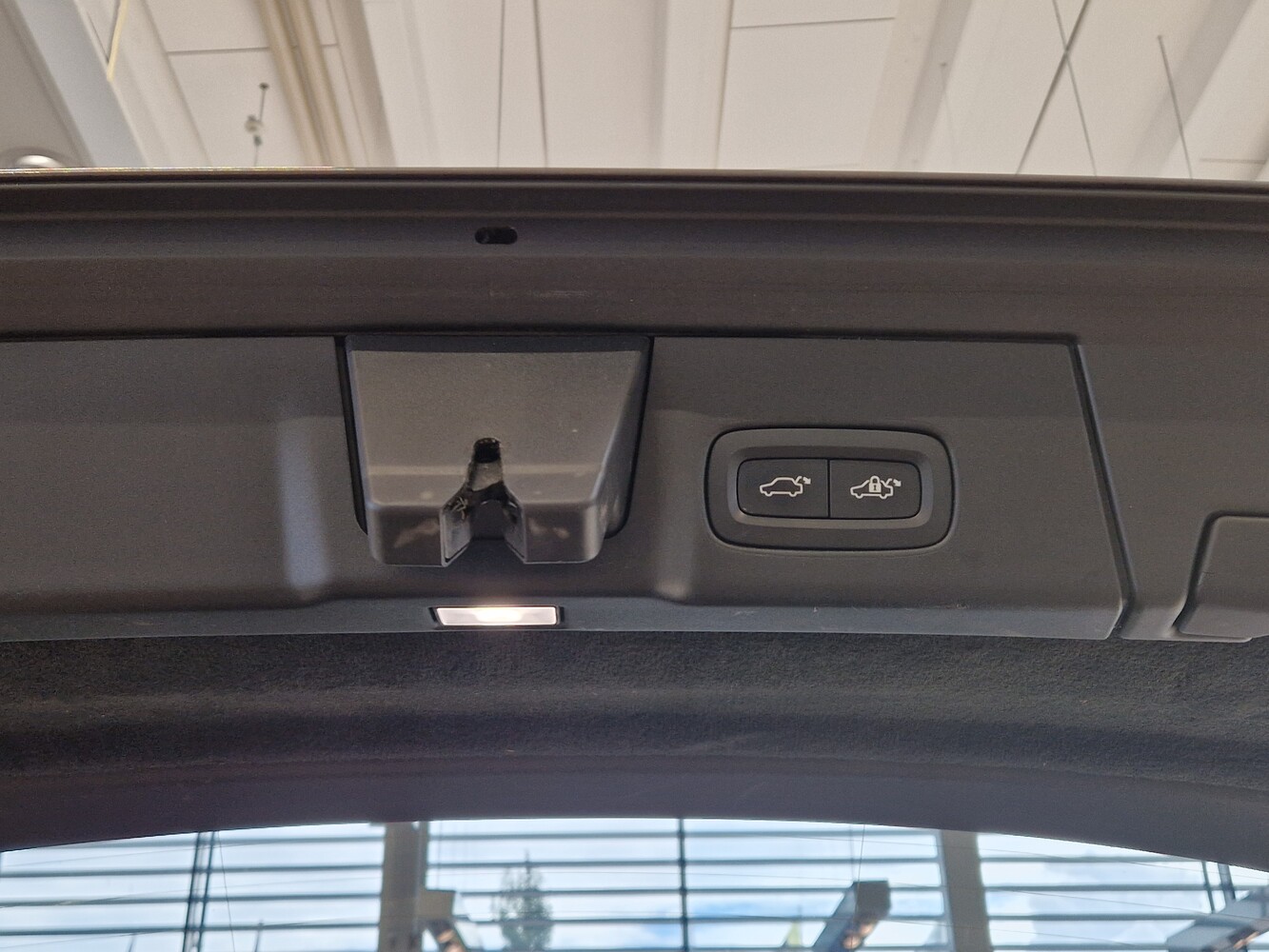 Volvo V90 vaihtoauto