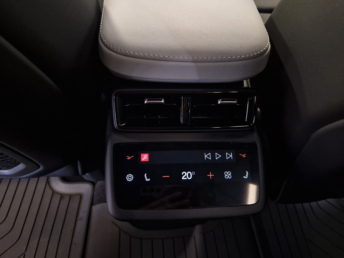 Polestar 4 vaihtoauto