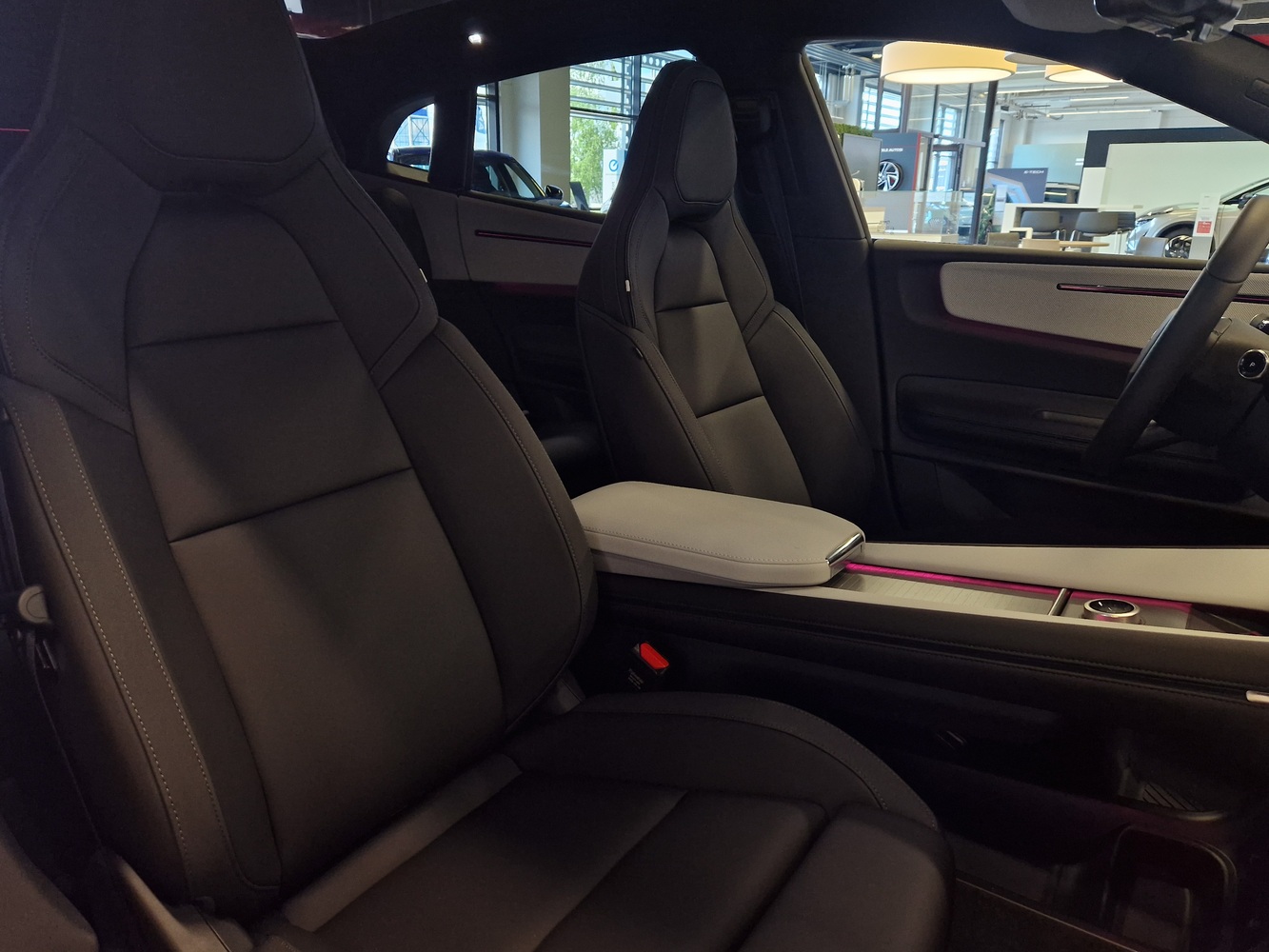 Polestar 4 vaihtoauto