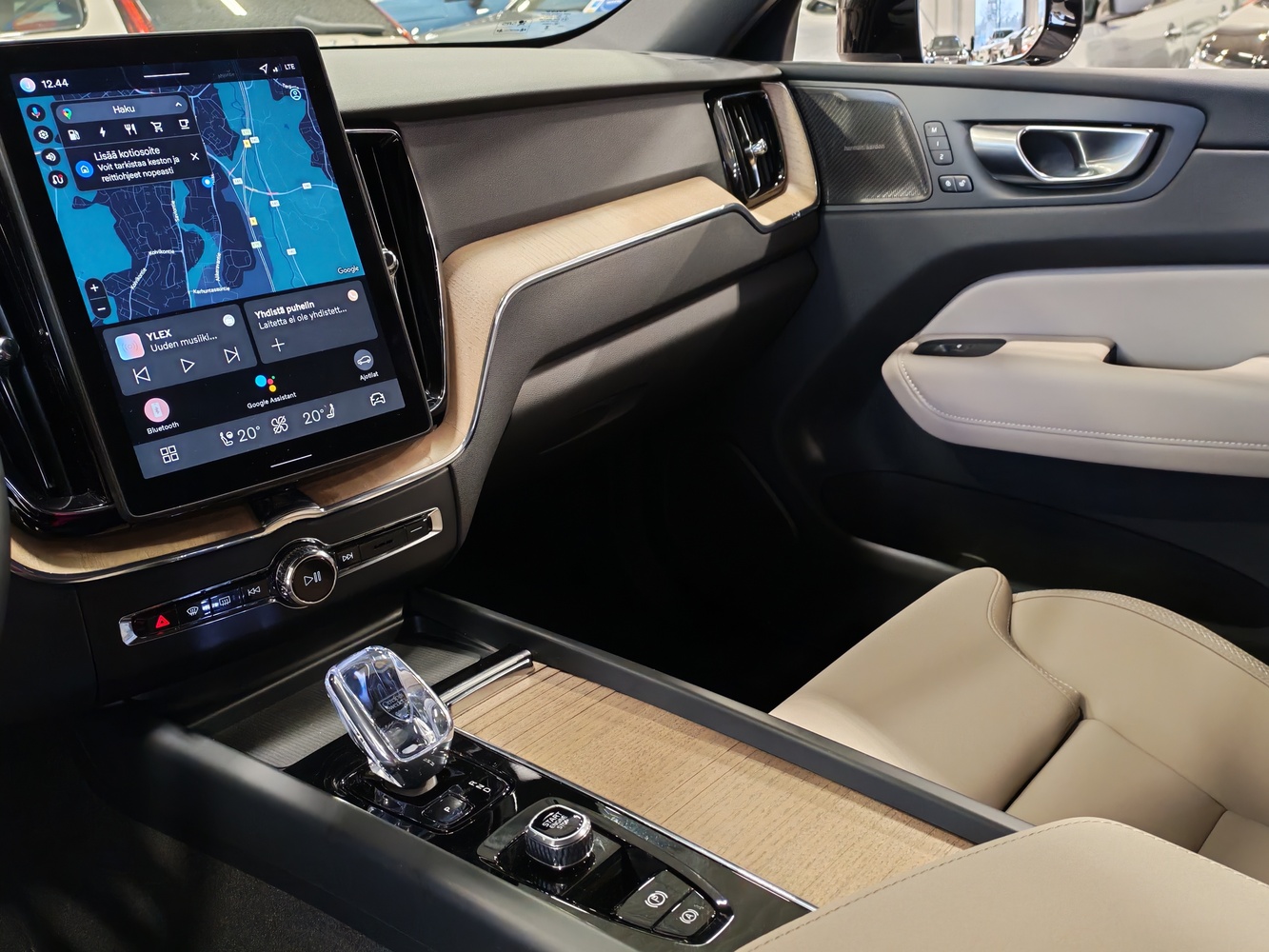 Volvo XC60 vaihtoauto