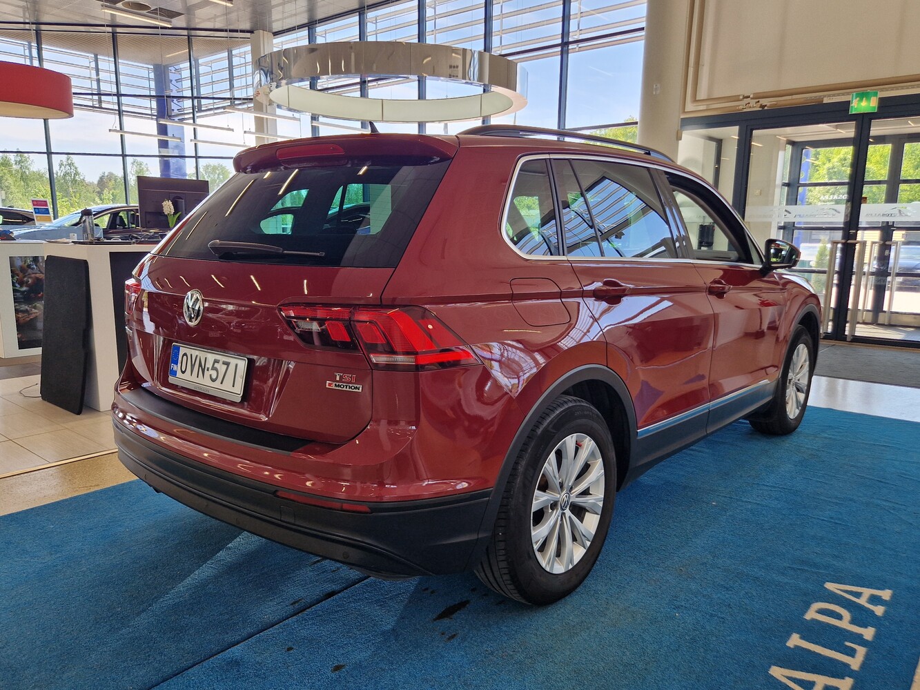 Volkswagen Tiguan vaihtoauto