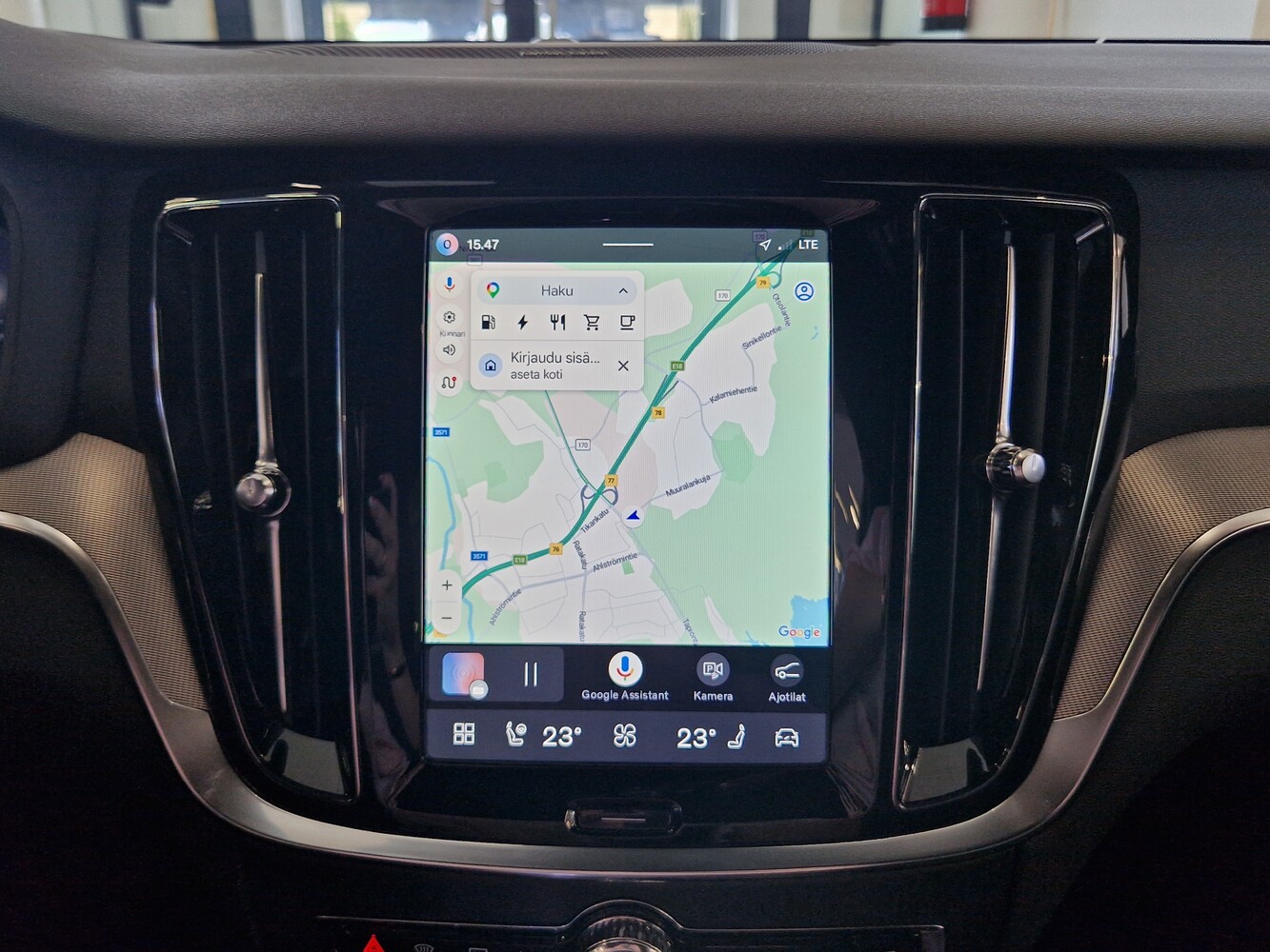 Volvo V60 vaihtoauto