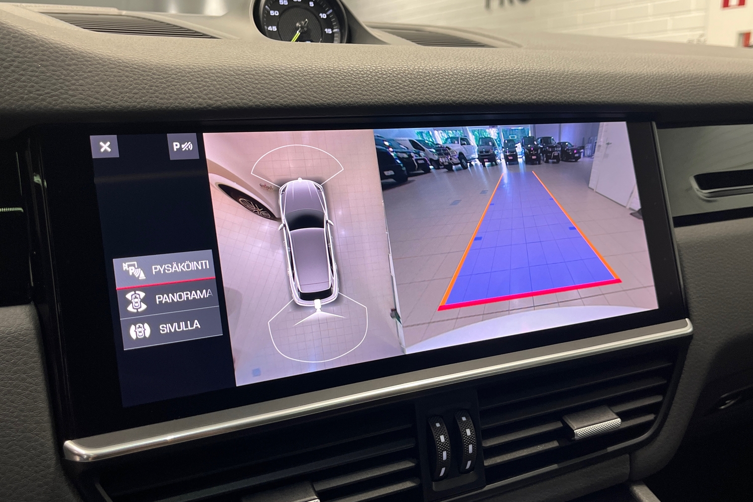 Porsche Cayenne vaihtoauto