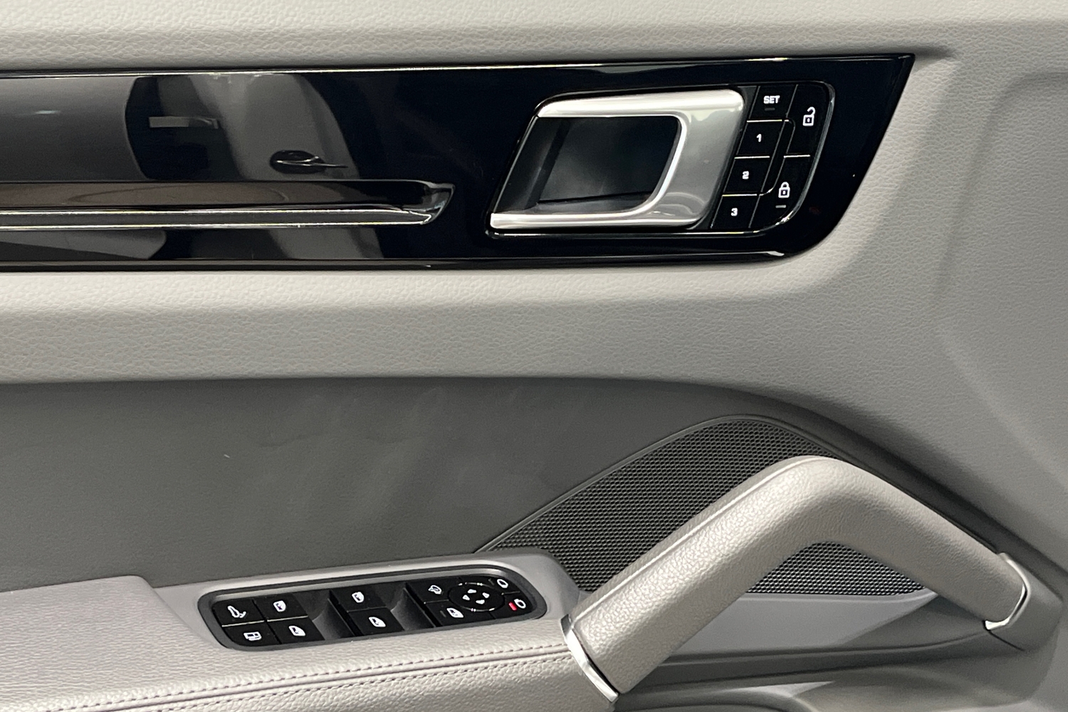 Porsche Cayenne vaihtoauto
