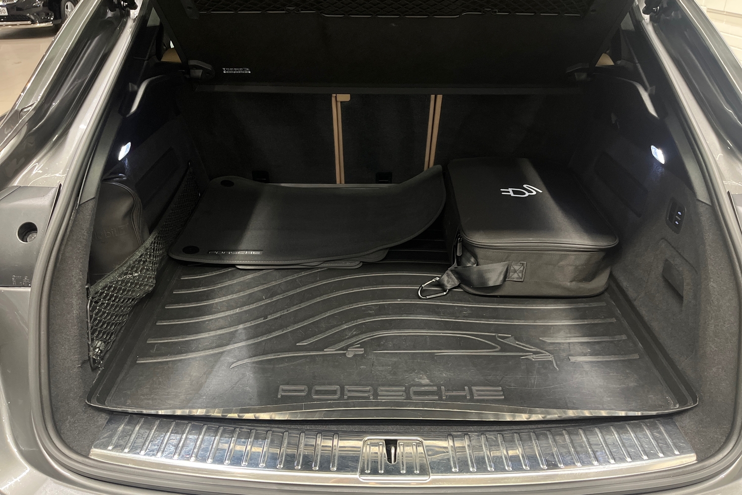 Porsche Cayenne vaihtoauto