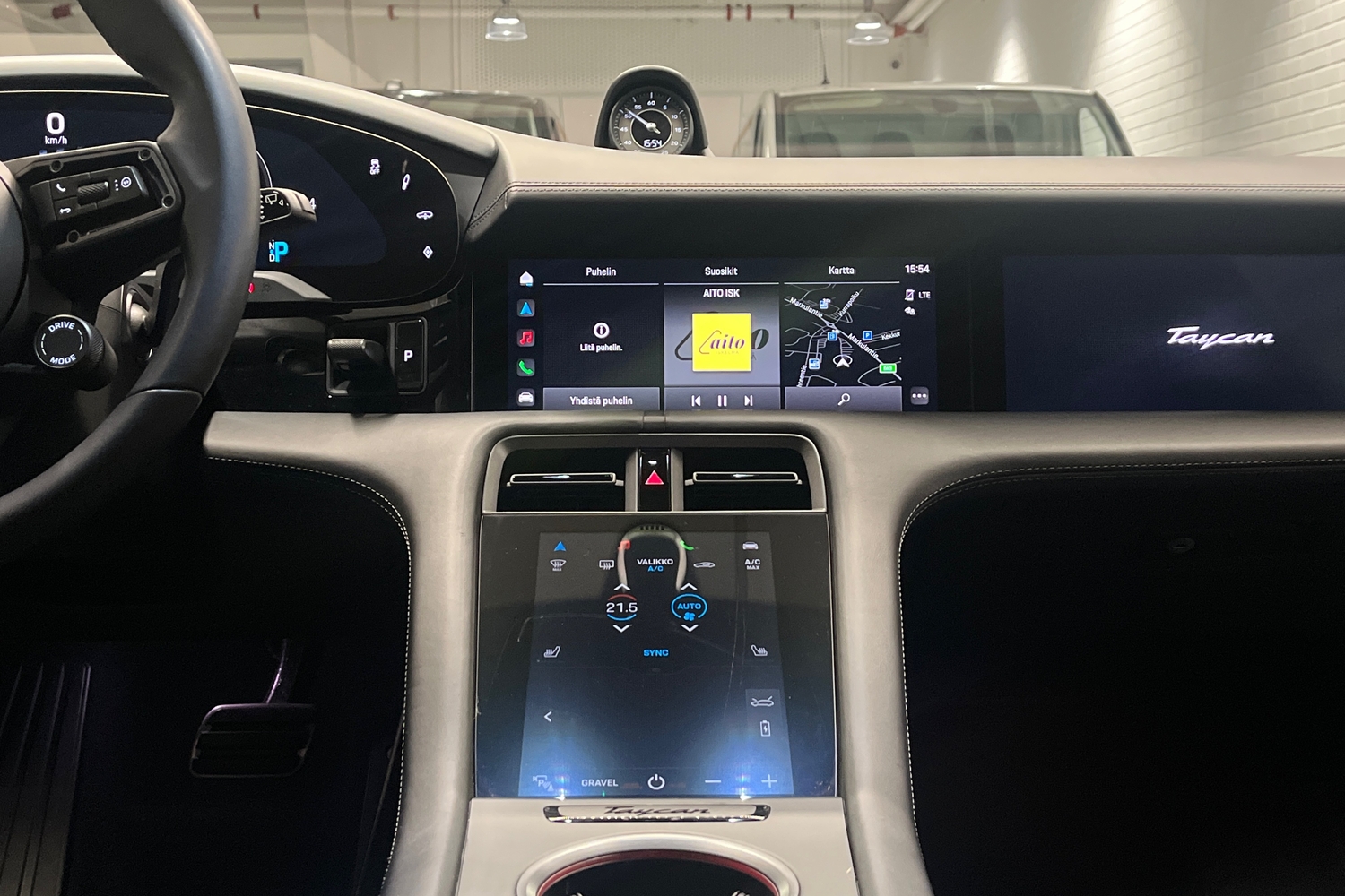 Porsche Taycan vaihtoauto