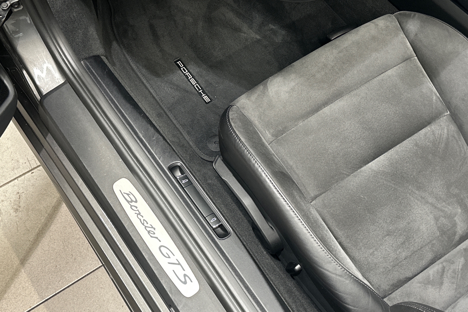 Porsche 718 vaihtoauto