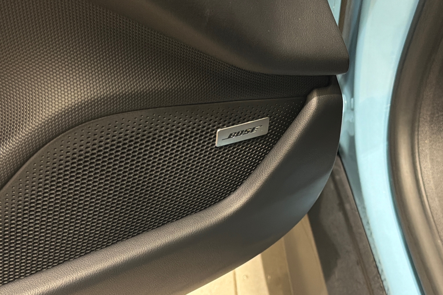 Porsche Taycan vaihtoauto