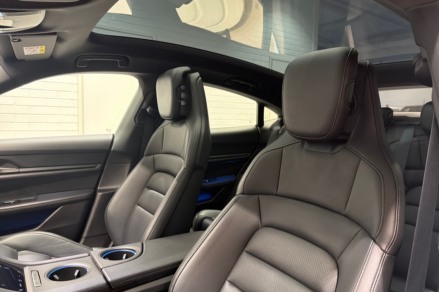 Porsche Taycan vaihtoauto