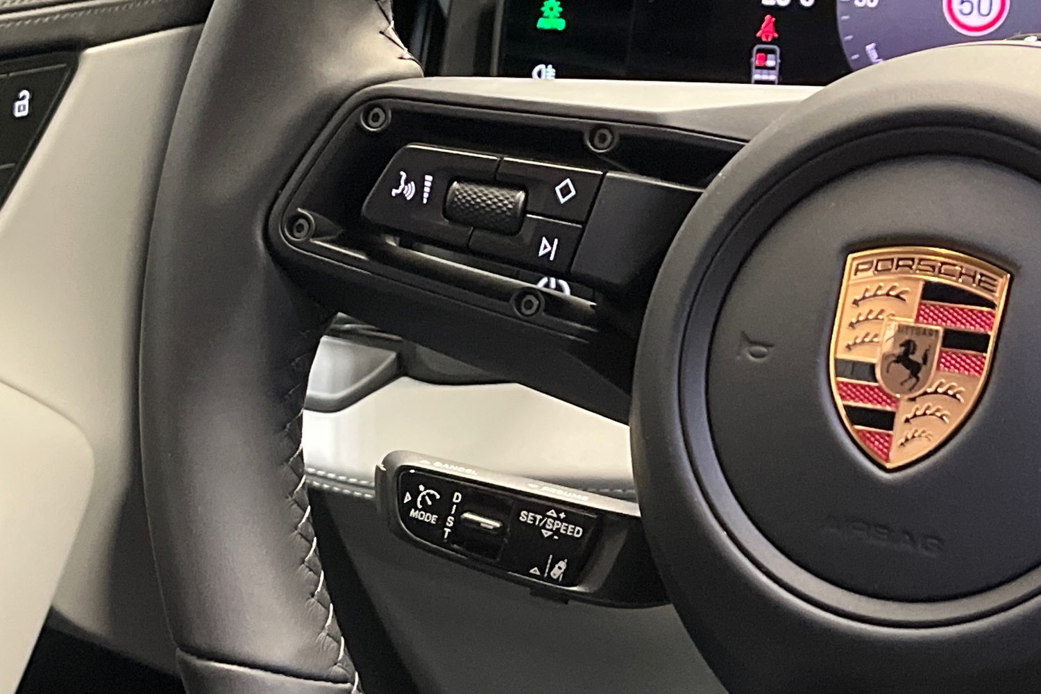 Porsche Cayenne vaihtoauto
