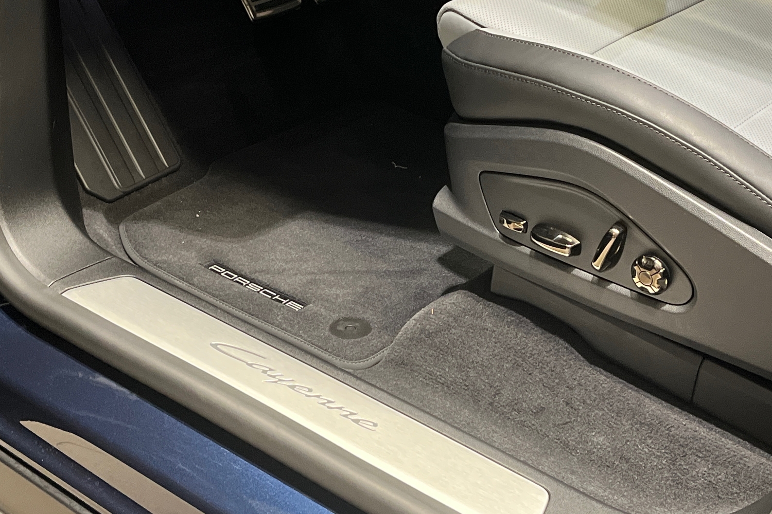 Porsche Cayenne vaihtoauto