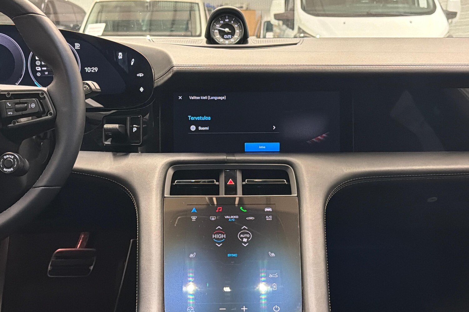 Porsche Taycan vaihtoauto