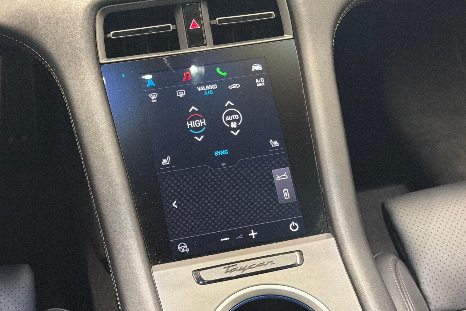 Porsche Taycan vaihtoauto