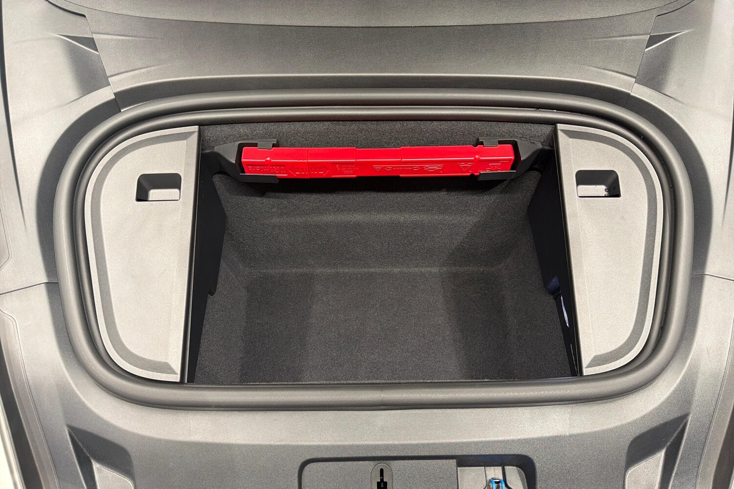 Porsche Taycan vaihtoauto