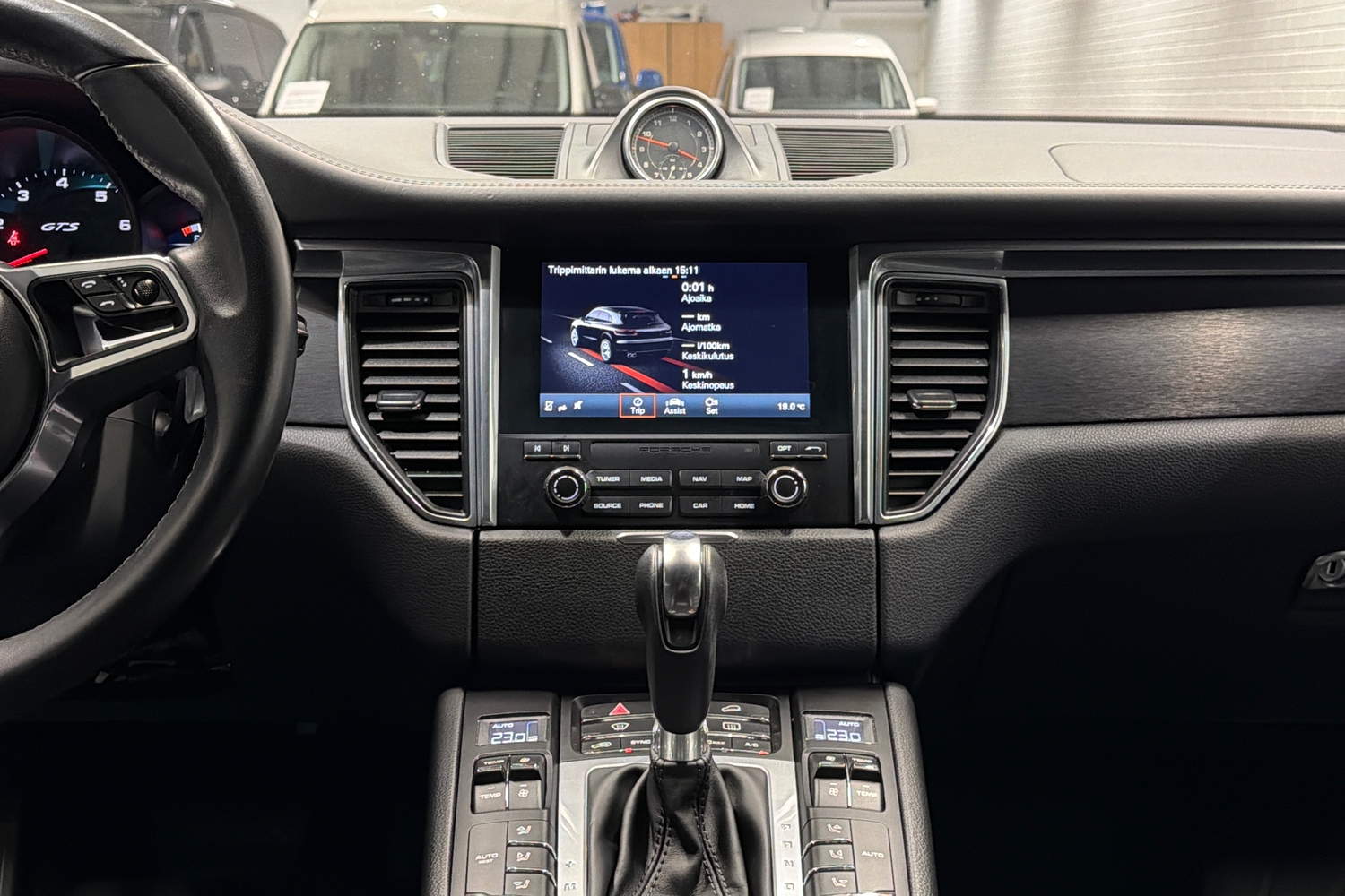 Porsche Macan vaihtoauto