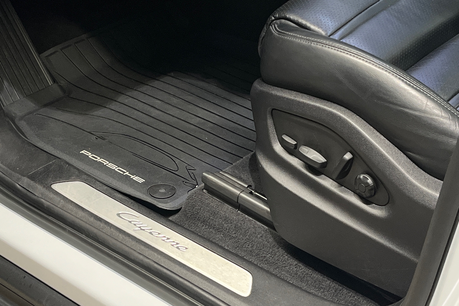 Porsche Cayenne vaihtoauto