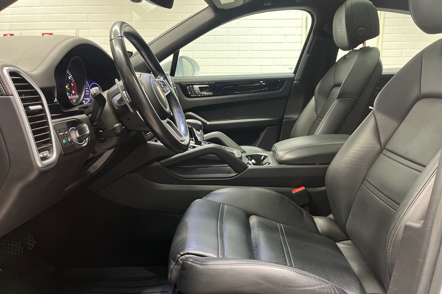 Porsche Cayenne vaihtoauto