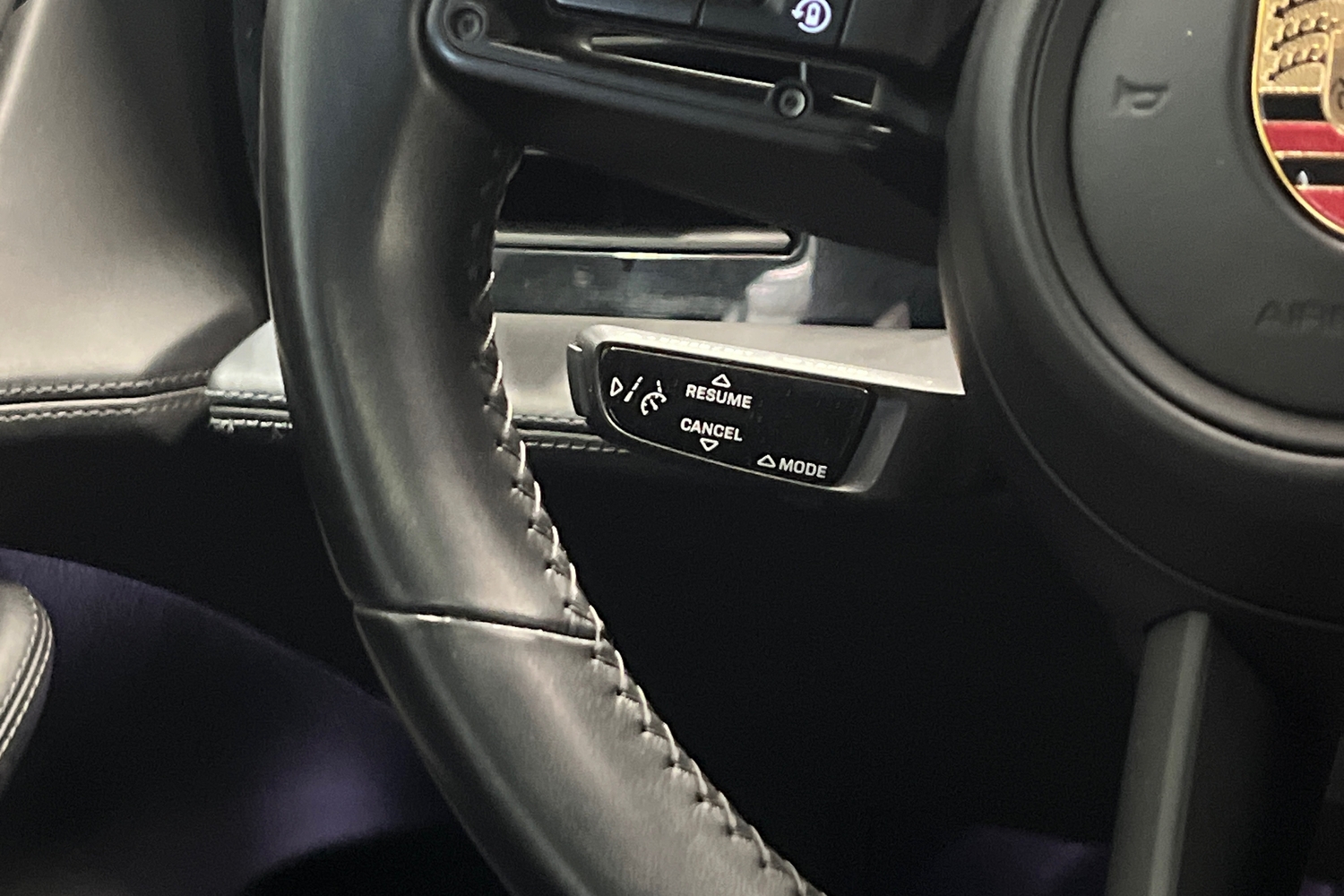 Porsche Taycan vaihtoauto