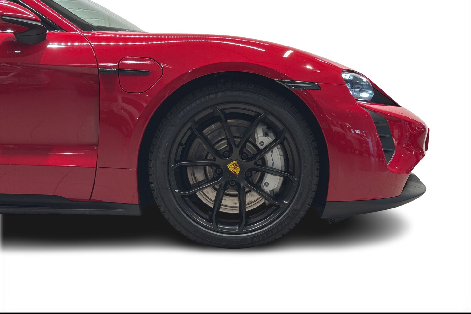 Porsche Taycan vaihtoauto