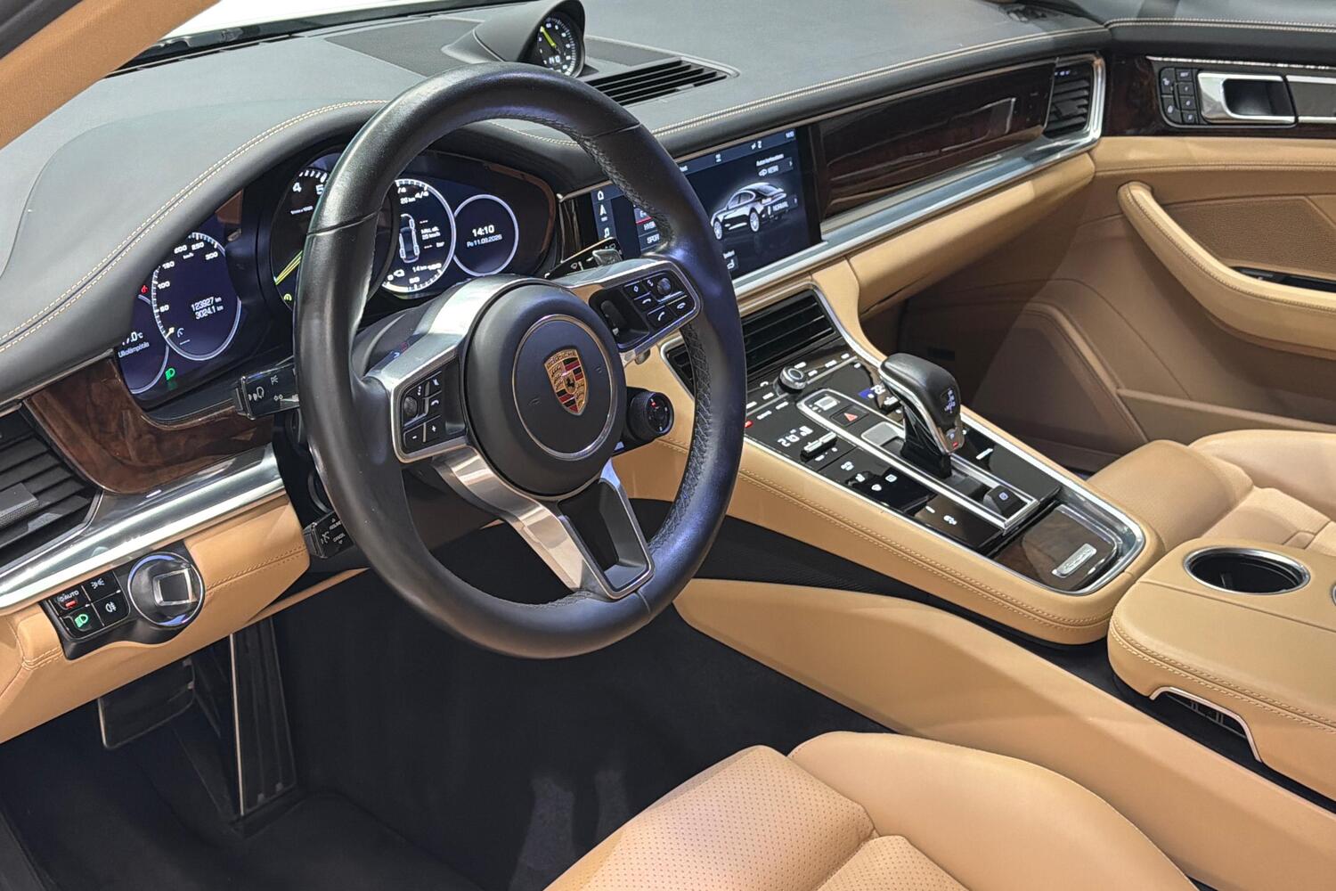 Porsche Panamera vaihtoauto