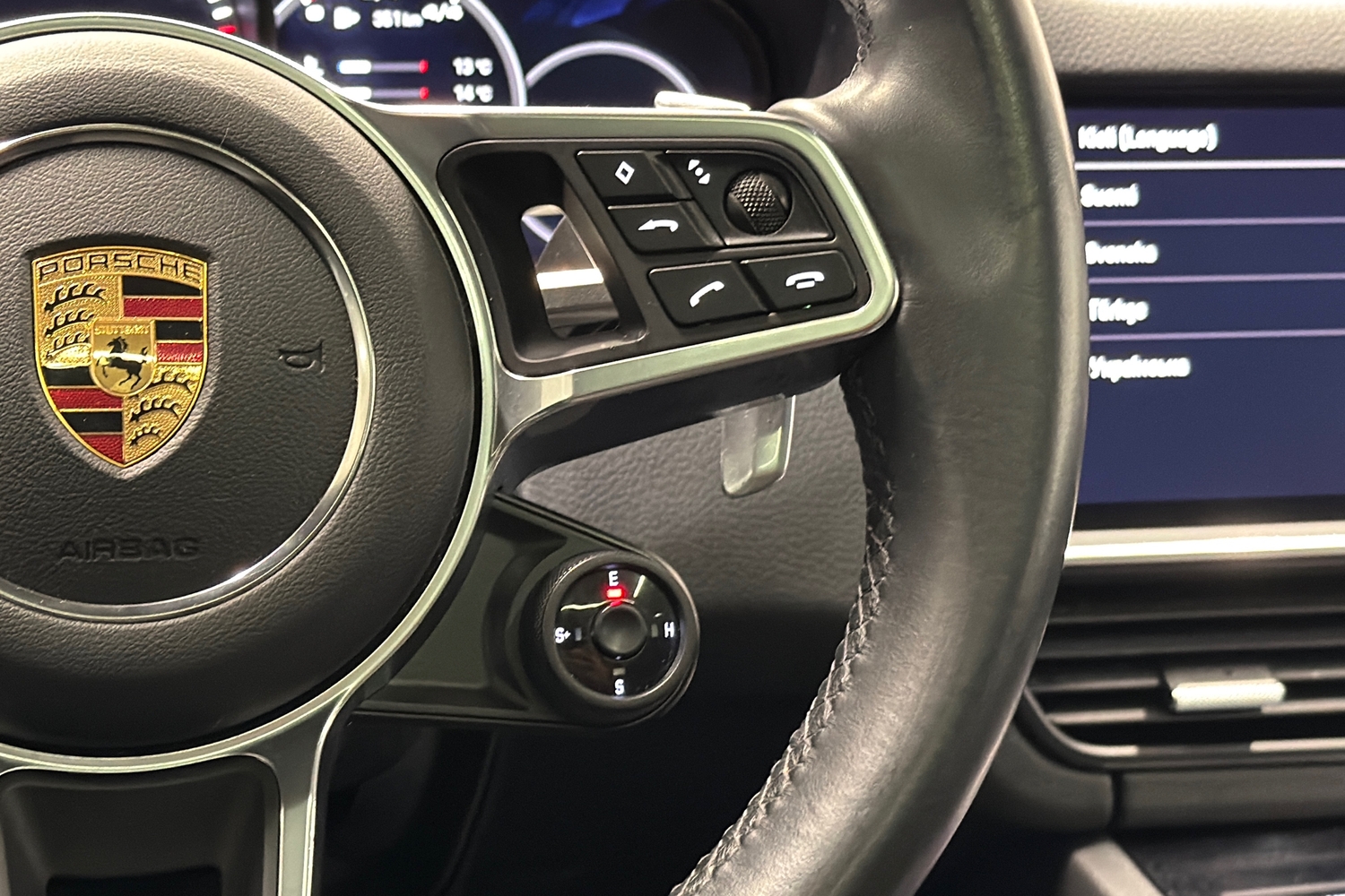 Porsche Cayenne vaihtoauto