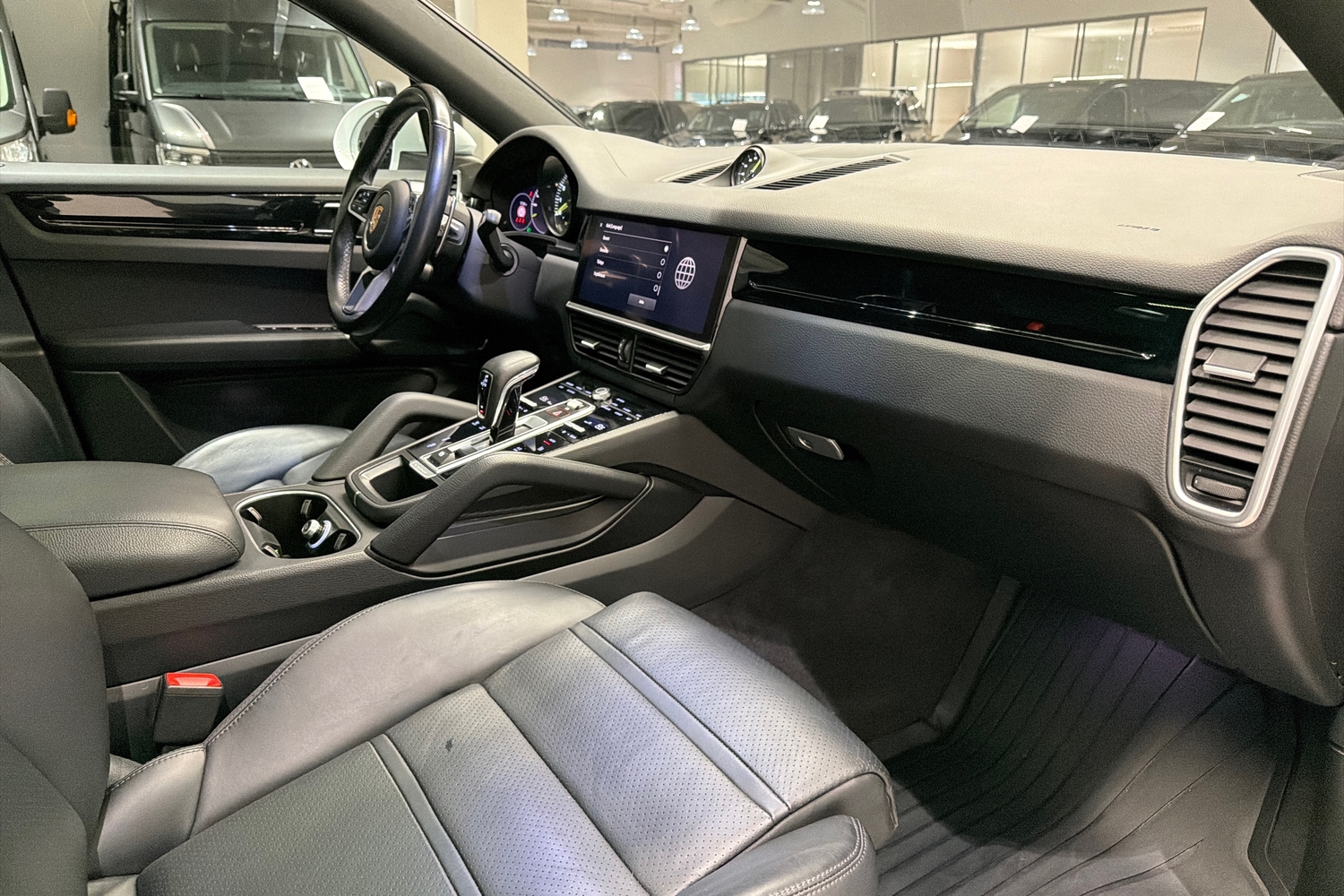 Porsche Cayenne vaihtoauto