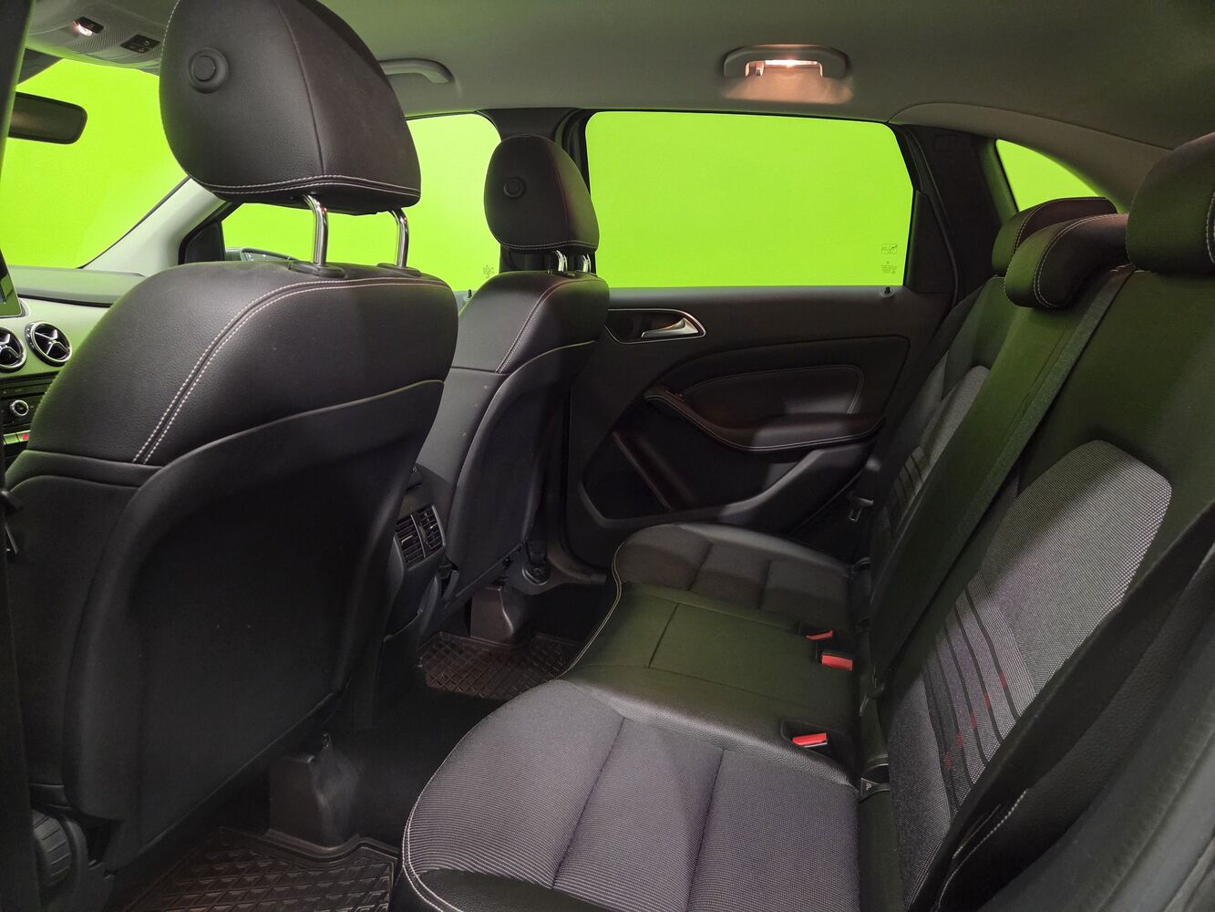 Mercedes-Benz B vaihtoauto