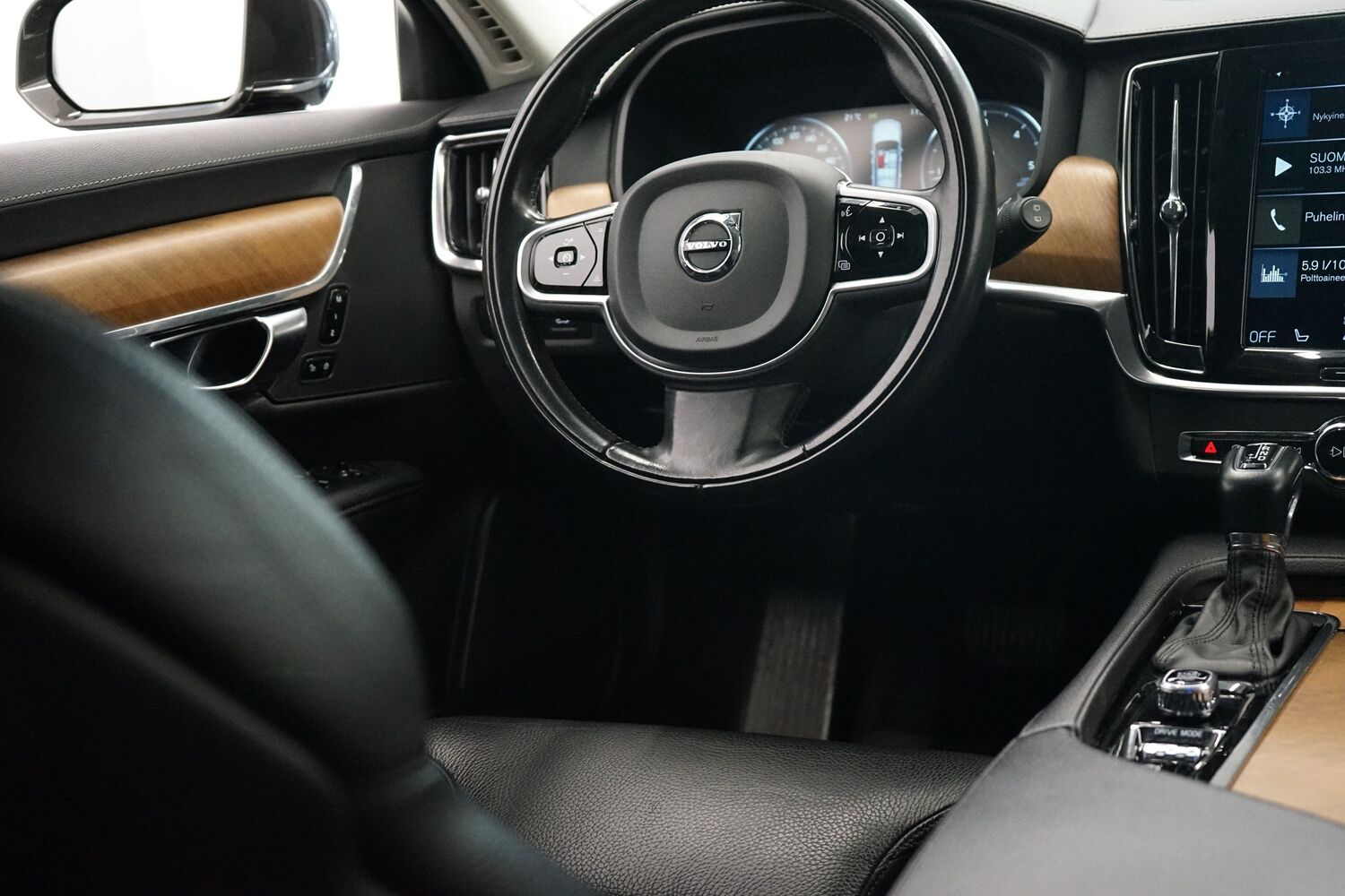Volvo V90 vaihtoauto