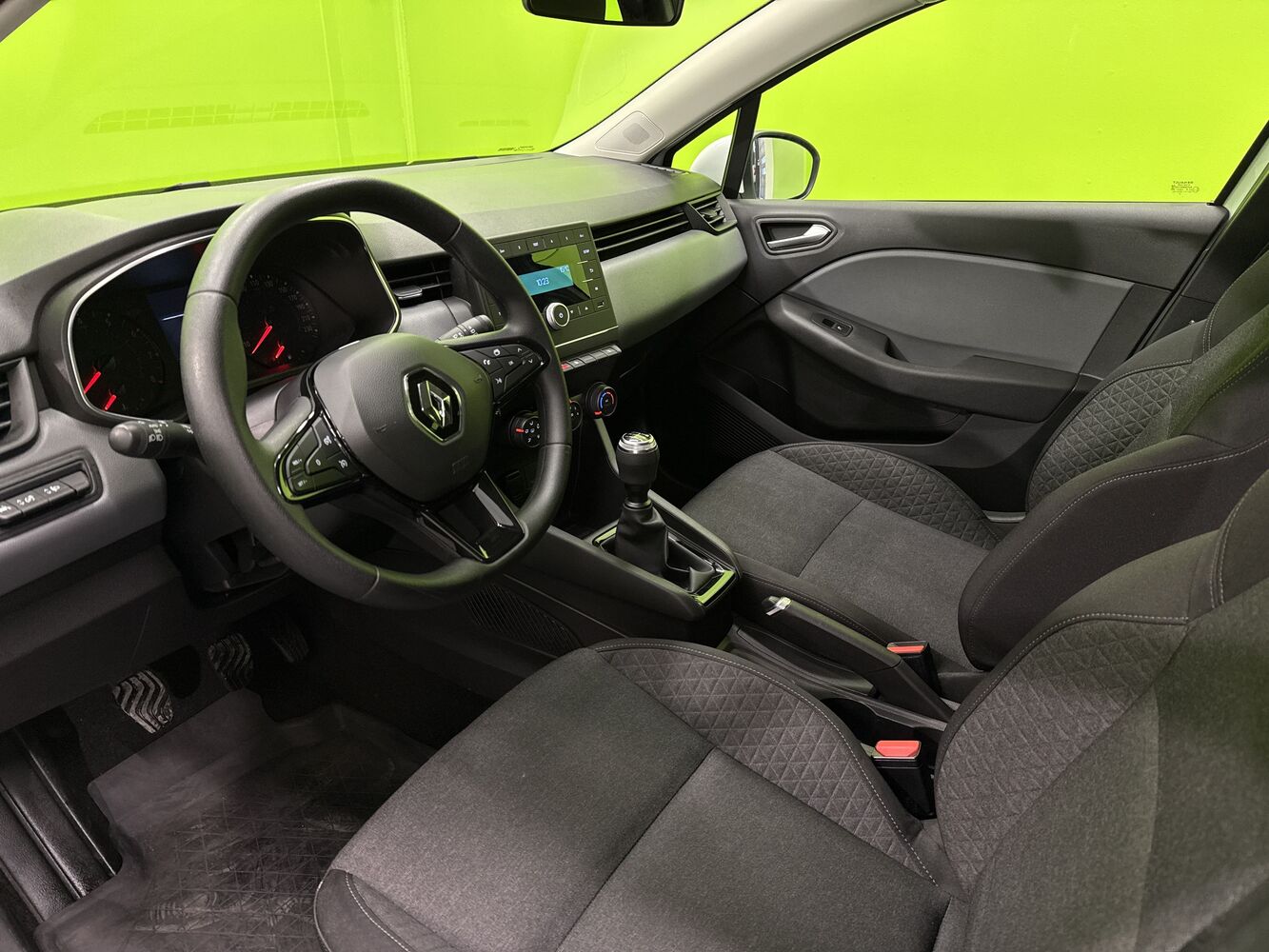 Renault Clio vaihtoauto