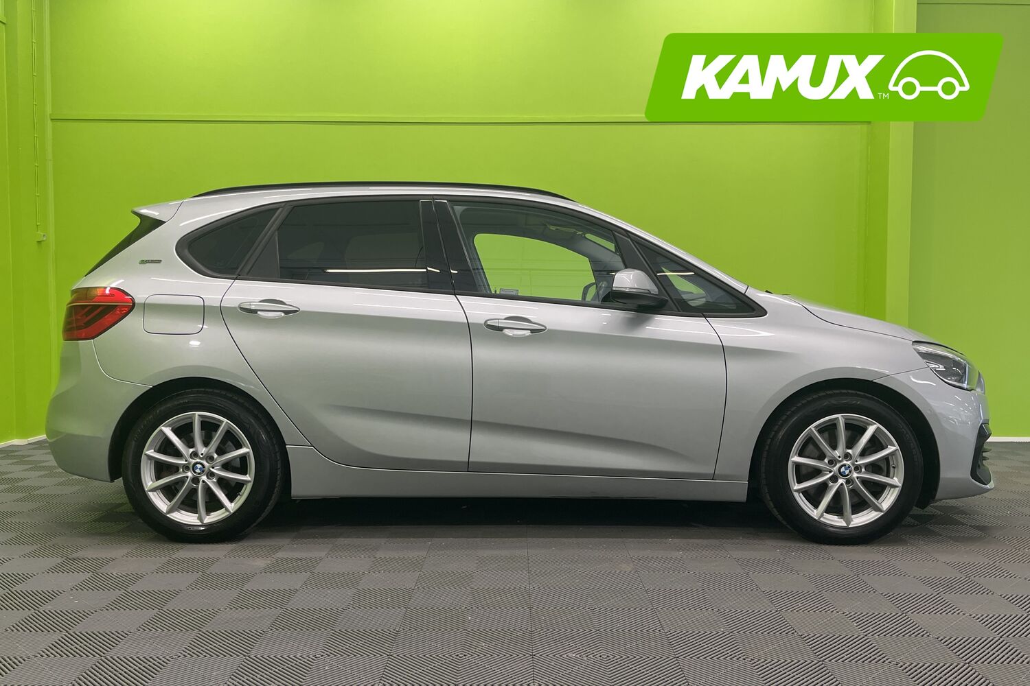 BMW 225 vaihtoauto