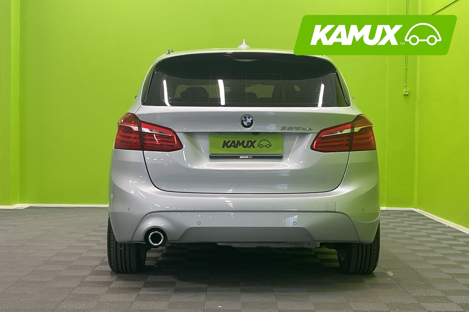 BMW 225 vaihtoauto
