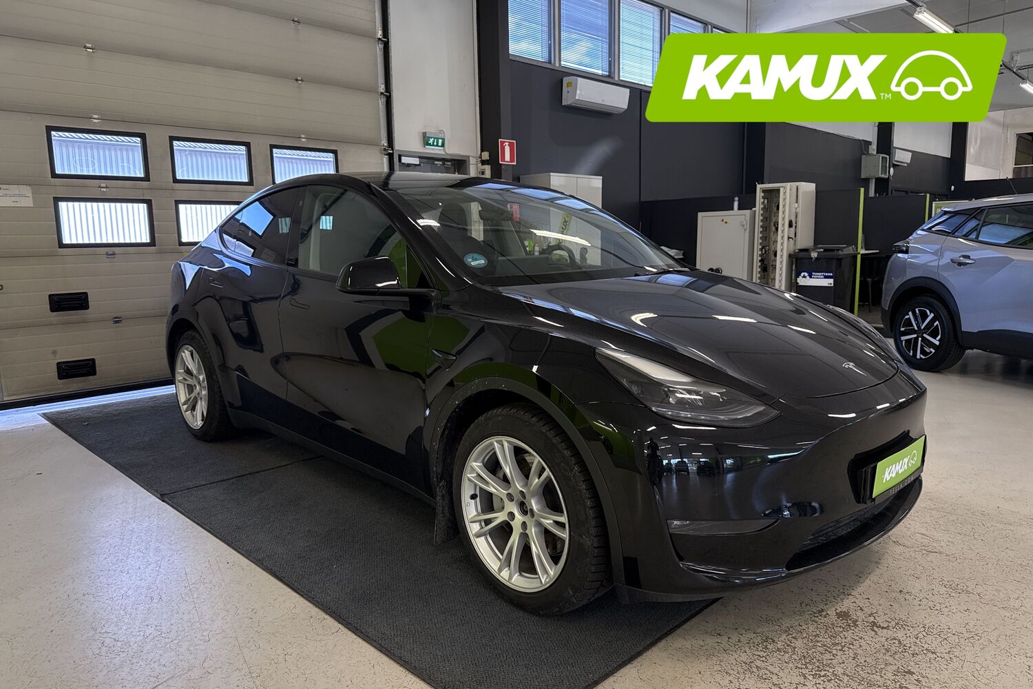 Tesla Model Y vaihtoauto