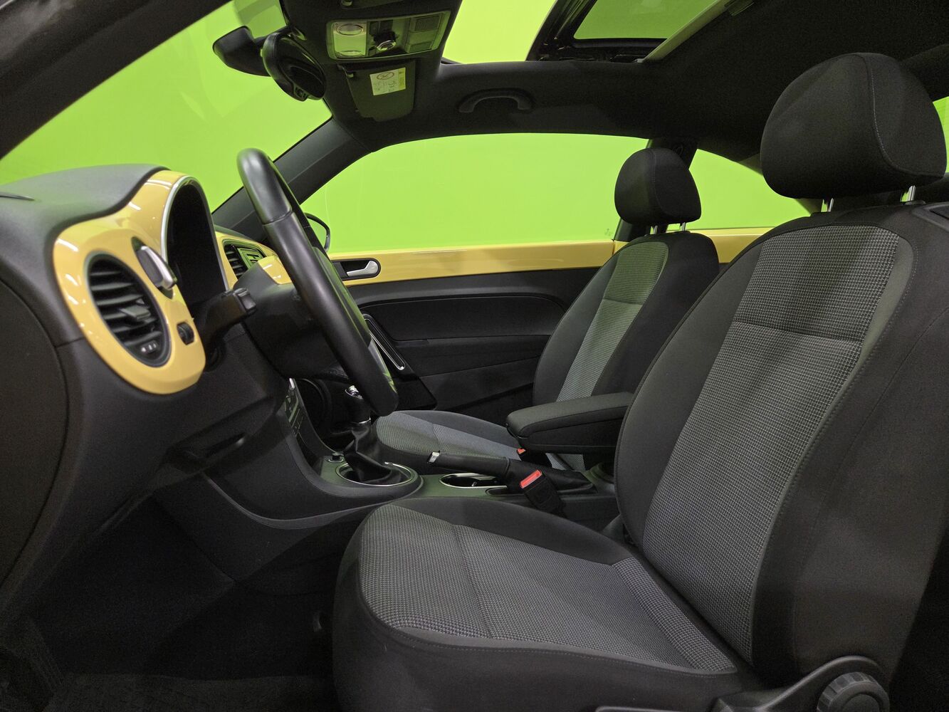 Volkswagen Beetle vaihtoauto