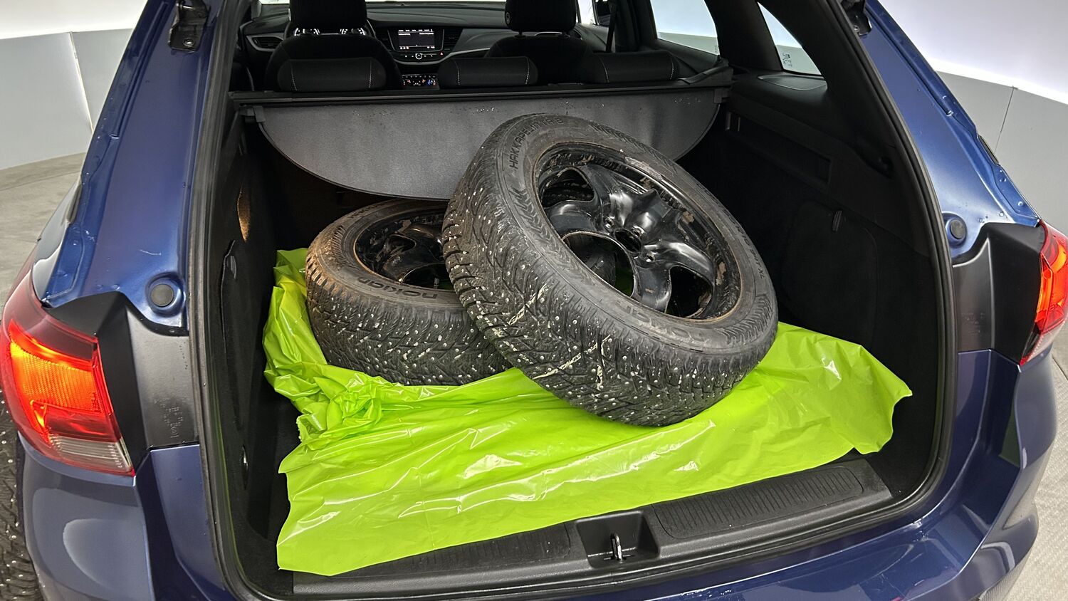Opel Astra vaihtoauto