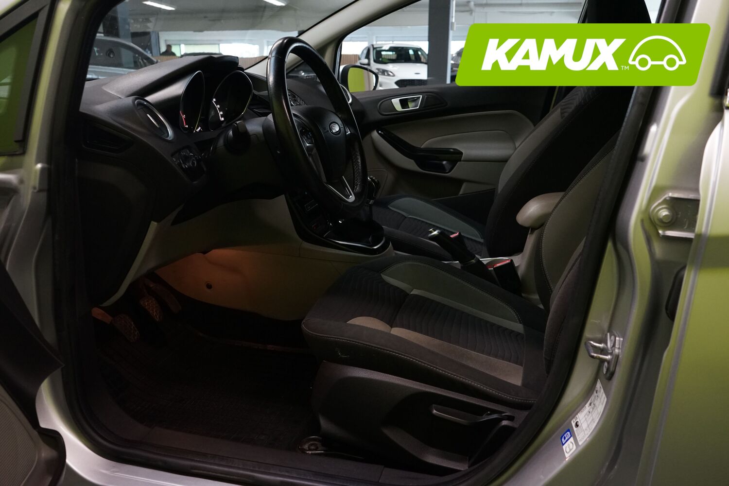 Ford Fiesta vaihtoauto